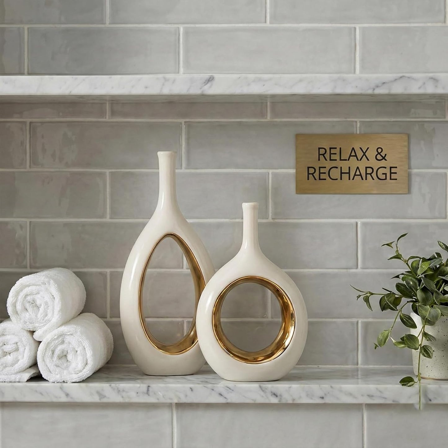 Vase Ceramic White Vases Home Decor / White and Gold