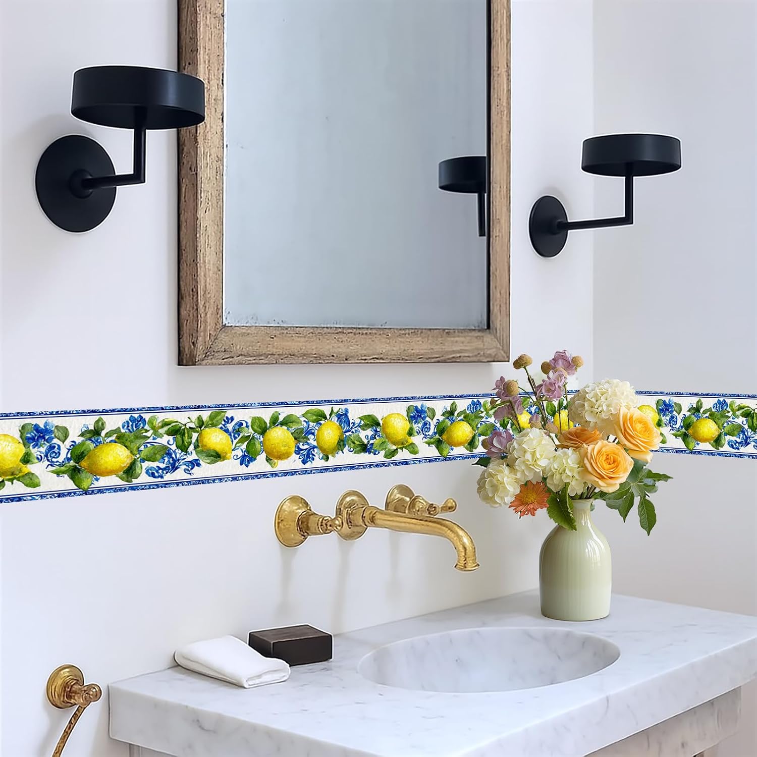 Lemon Wallpaper Border Peel and Stick Wall Border Citrus Fruit Pattern / Lemon / Yellow / 196 x 4