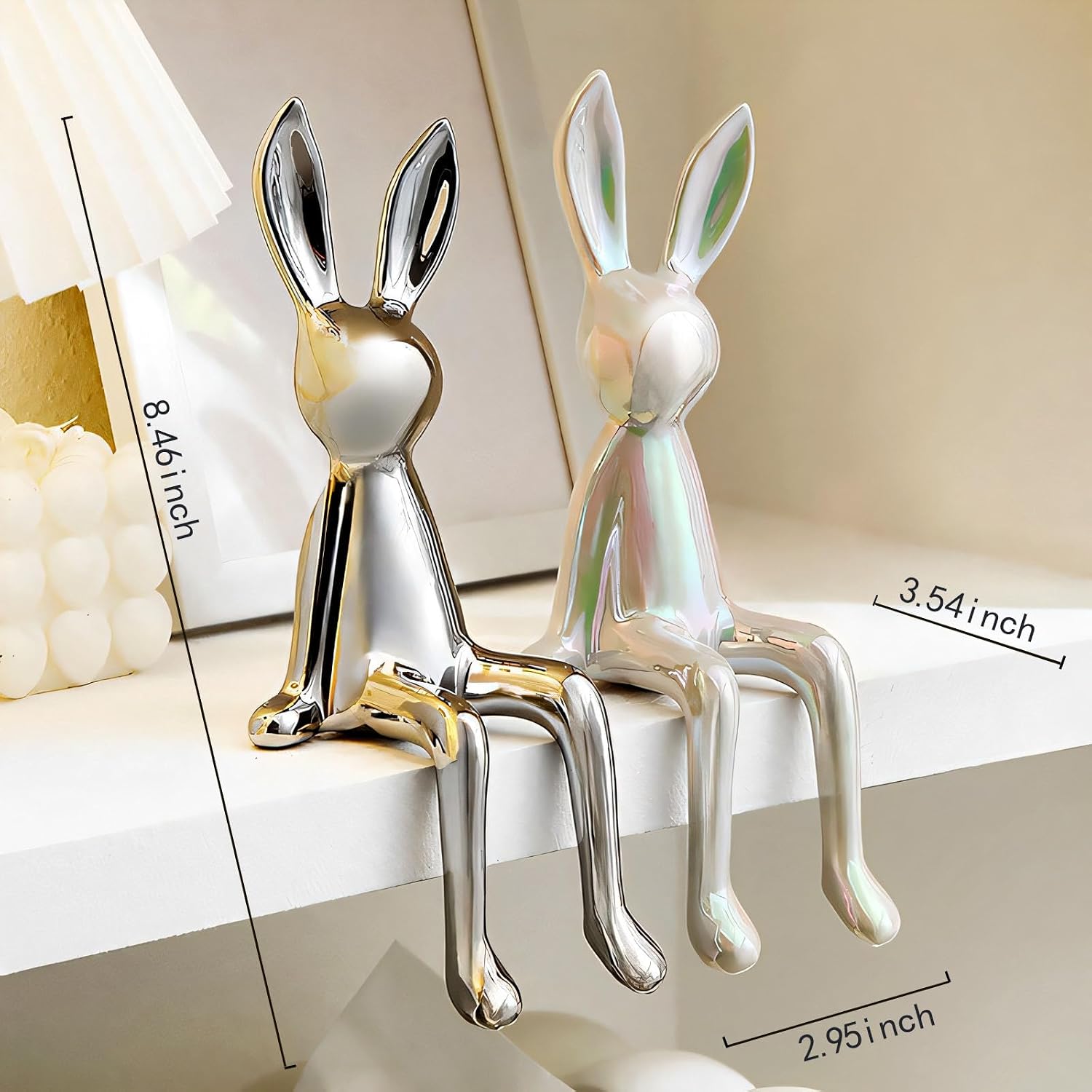 Figurines / Small Statues / Silver, White