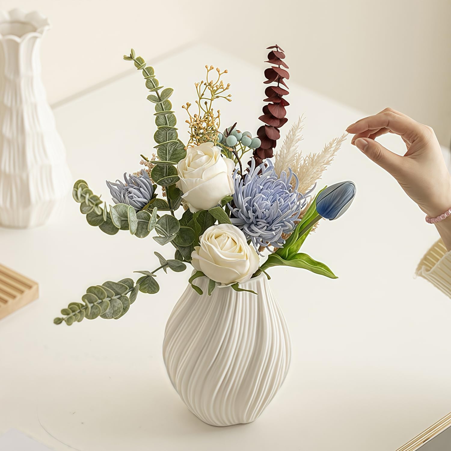 Modern Ceramic Vase / White