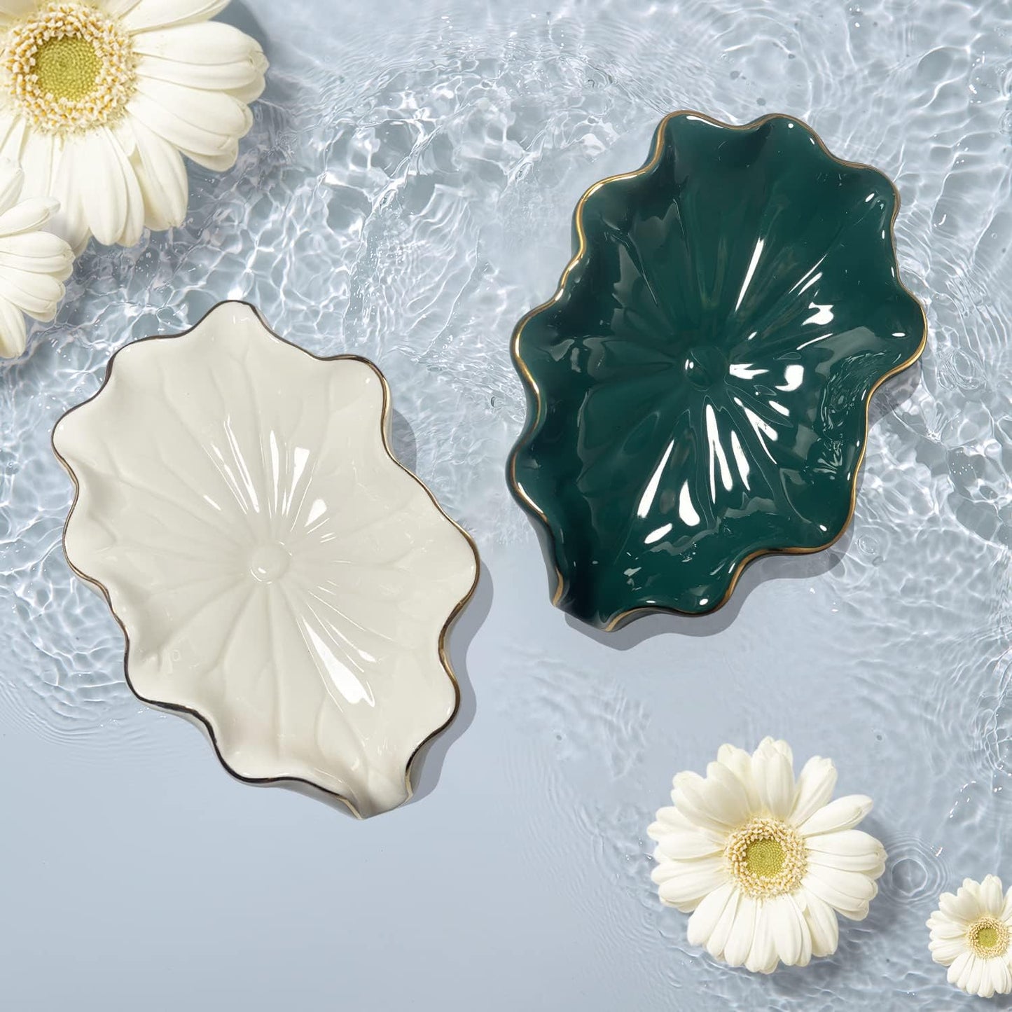 Lotus Leaf Soap Holder / White
