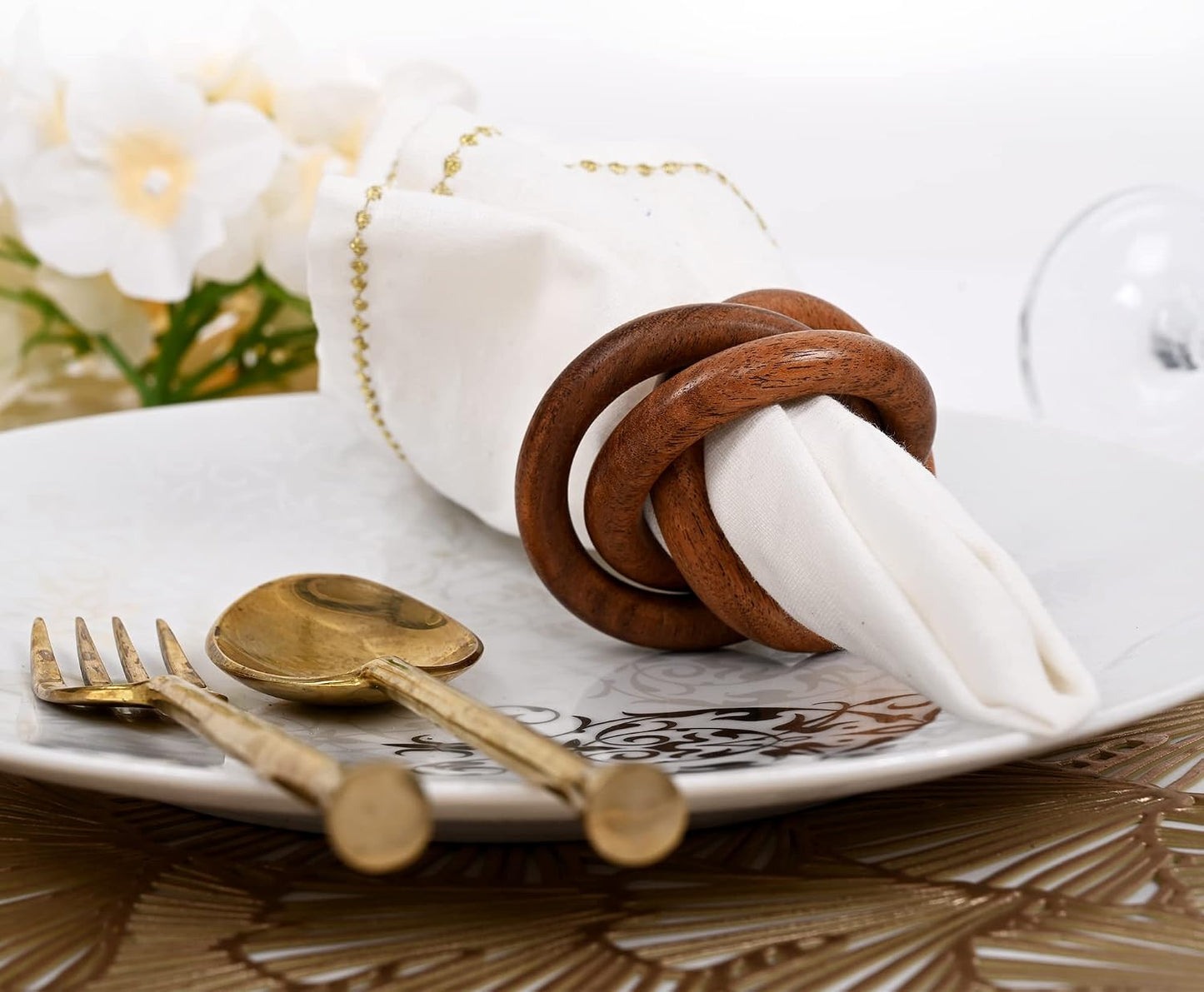 Alpha Living Home Mango Wood Napkin Rings, Set of 12, Brown | Solid mango wood, handcrafted, natural grain, 4x4x2.5 in