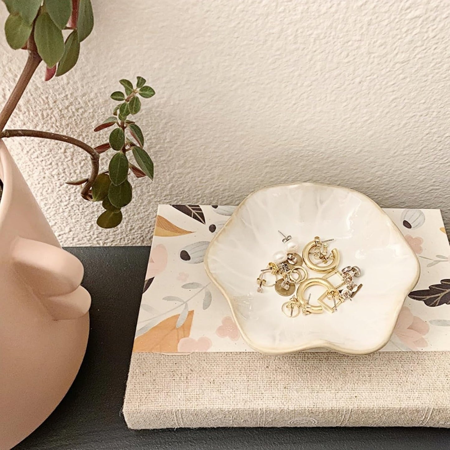 Lotus Leaf Shape Ring Holder Necklace Dish / White & White / Set of 2