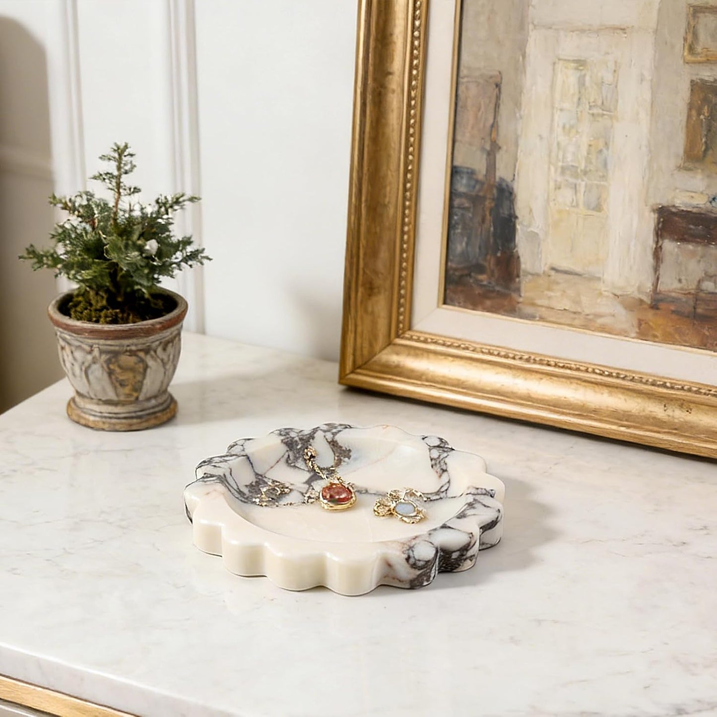 5.51" Scalloped Marble Tray / Calacatta Viola / D=5.51 / Natural
