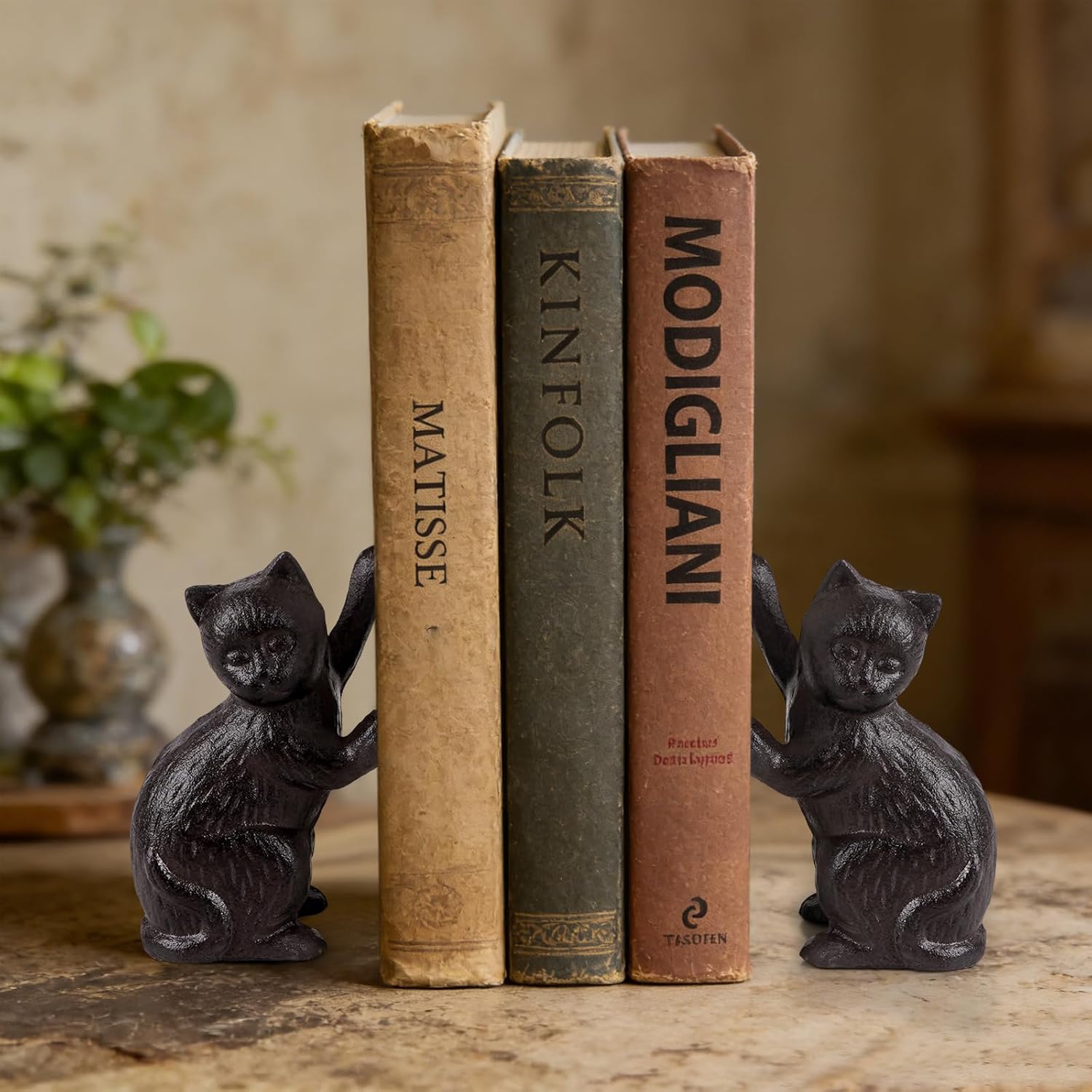 Decorative Cat Bookends / Black