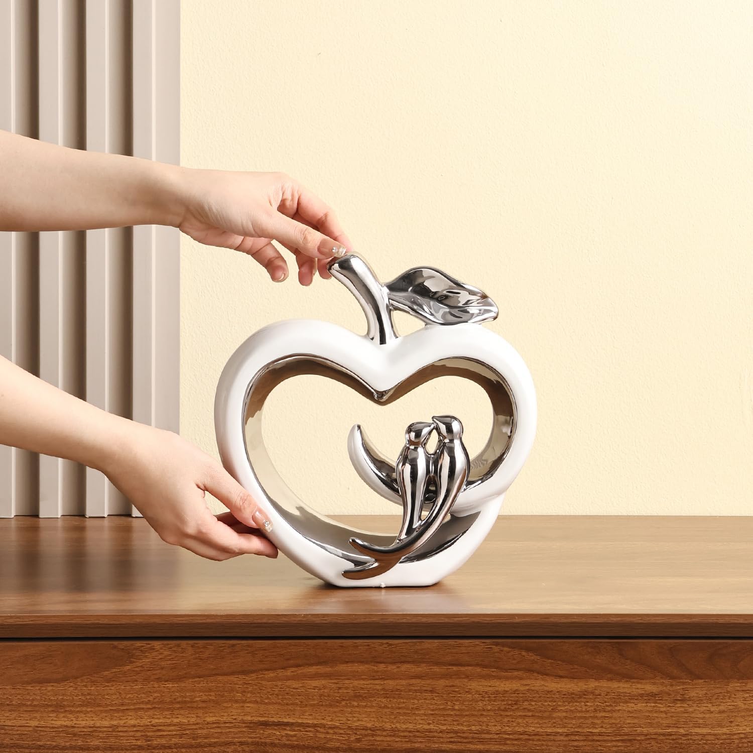 Ceramic Statue Home Decor / White Silver