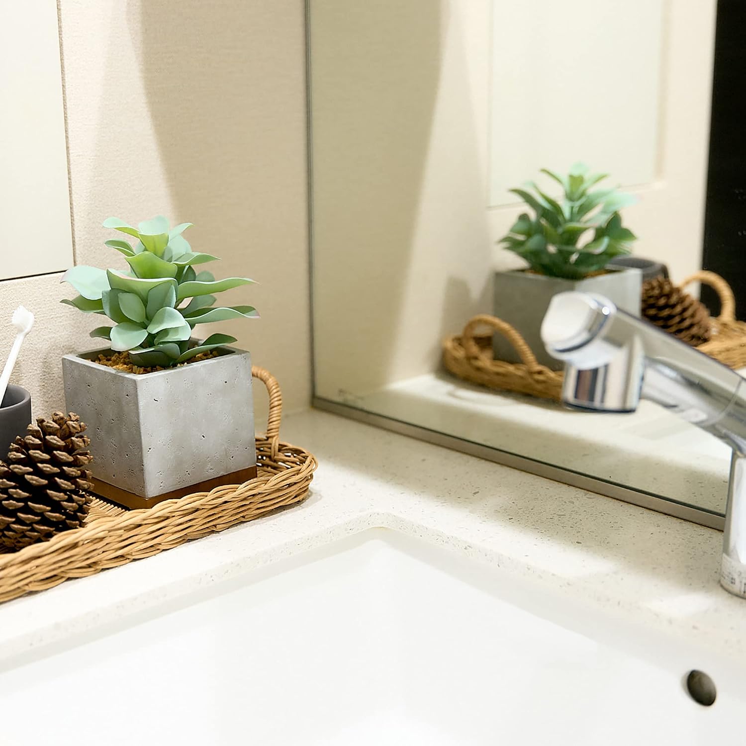 Artificial Plant Decor / Sage Green / 8 Inch