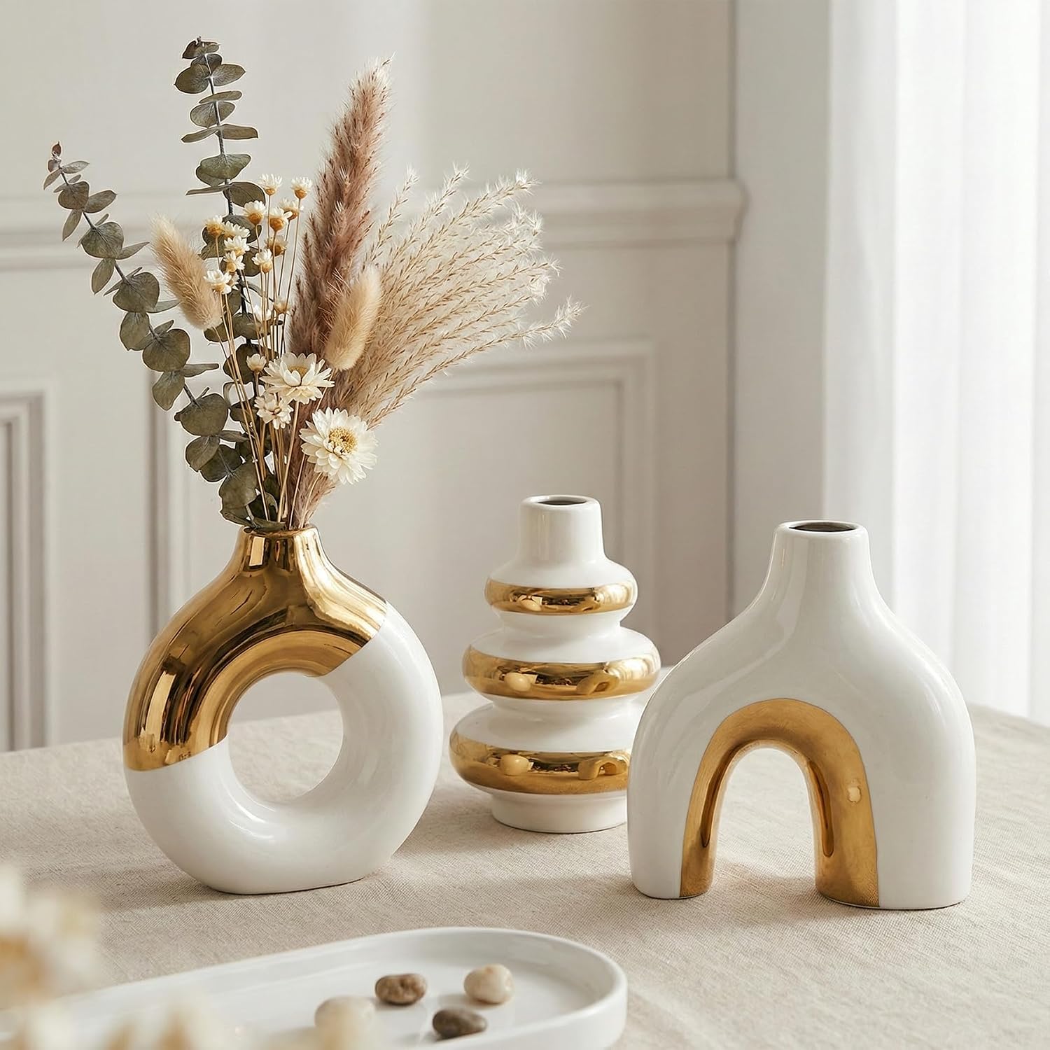 Modern Ceramic Decorative Vase / White and Gold / Set of 3
