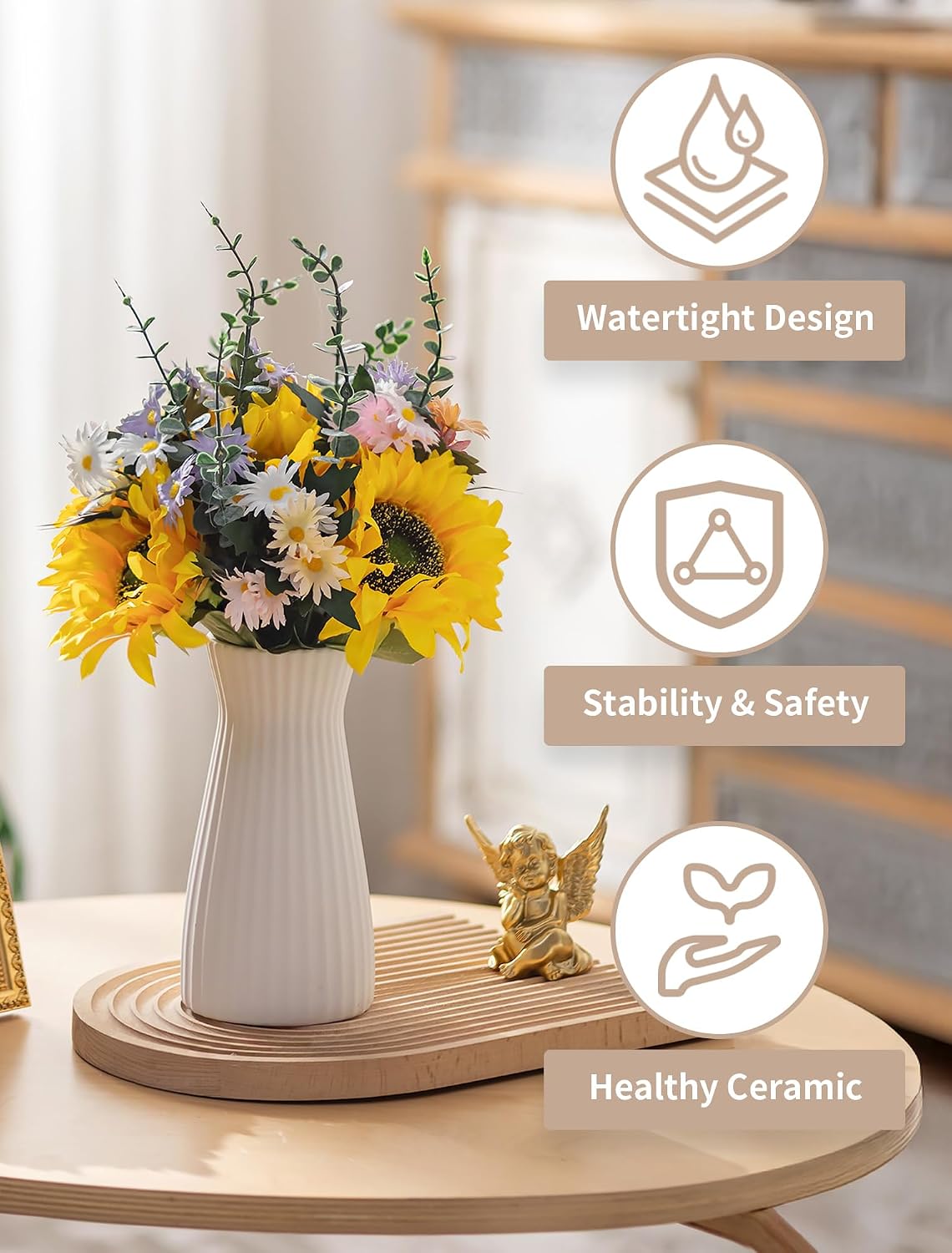Ceramic Flower Vase / Ribbed / White