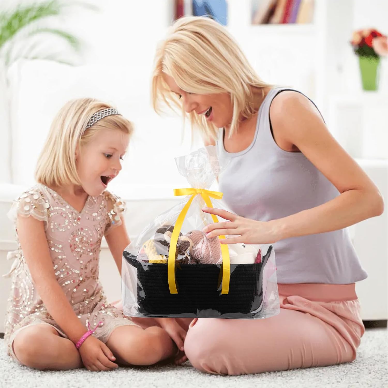 Woven Basket / Storage Baskets / Black / Medium: 13.5l*10w*6h