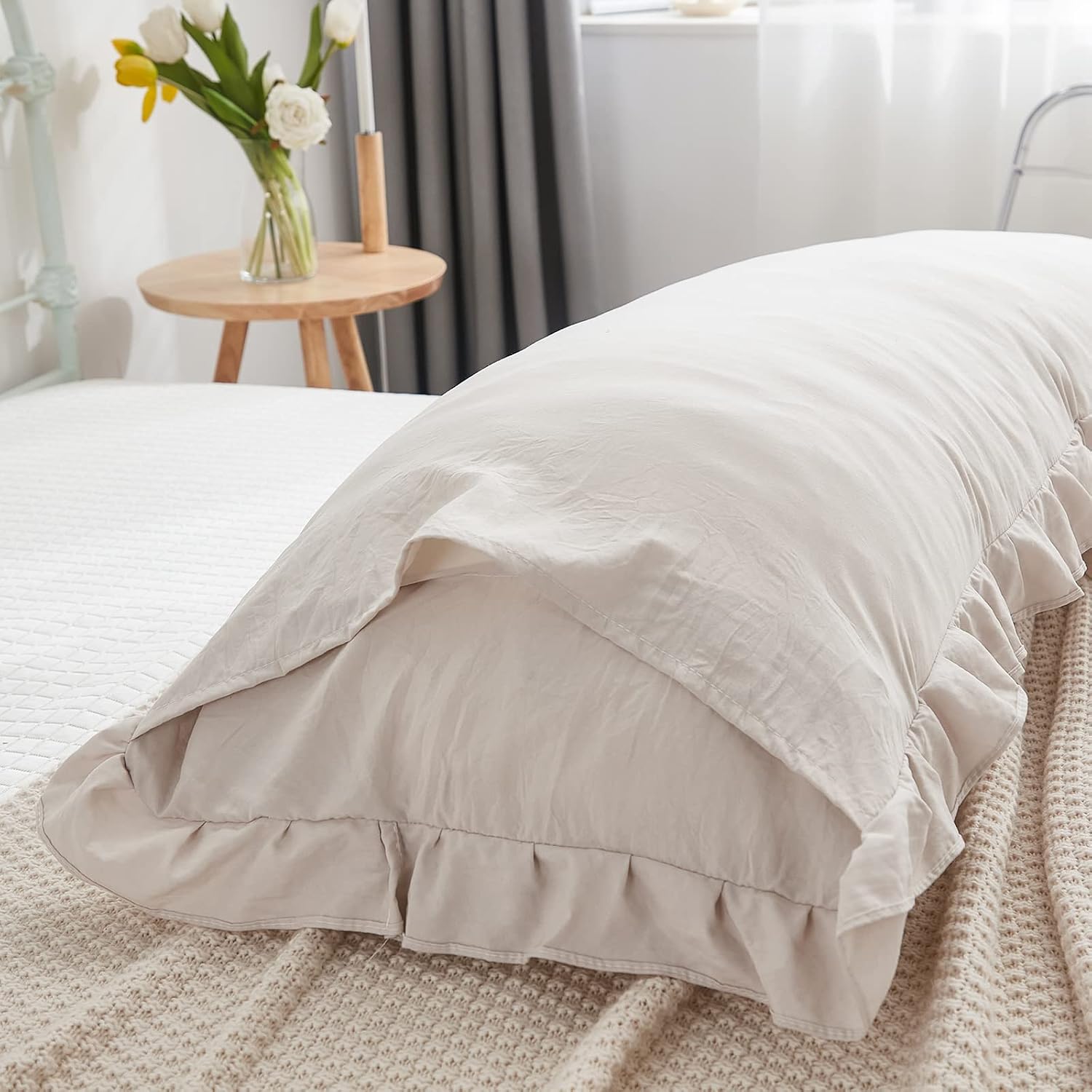 Grey Pillow Cover Long Pillowcase Ruffled Pillowcases Shabby Chic Ruffled / Body / Beige / 20 x 54
