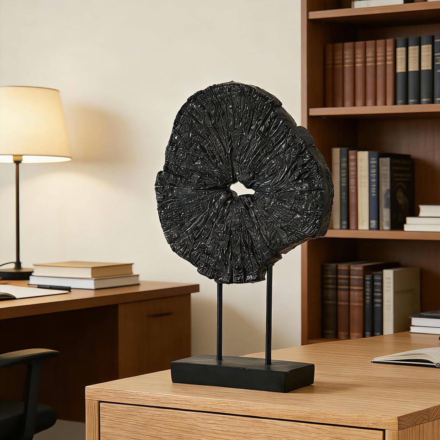 Art Modern Abstract Sculpture / Black