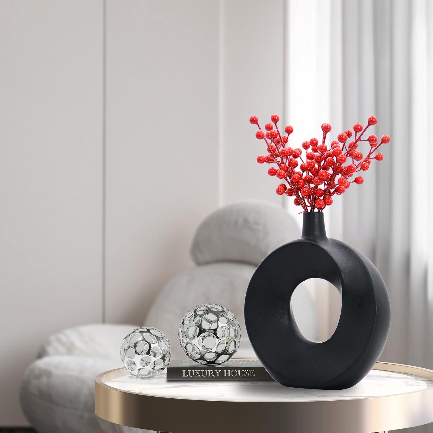 Modern Ceramic Donut Vase / Black / Large - 10.24