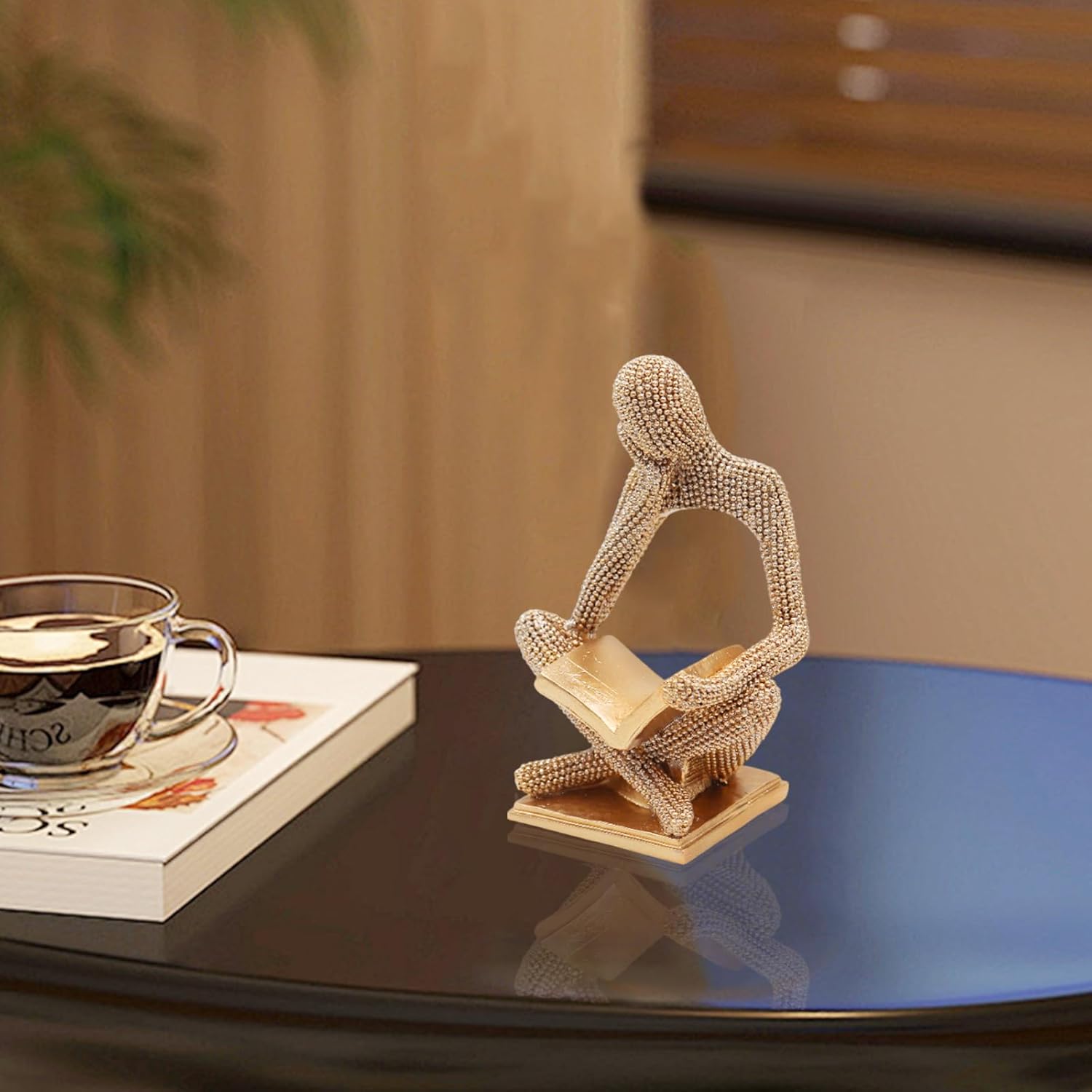 Modern Aesthetic Figurine Decoration / Right / Gold