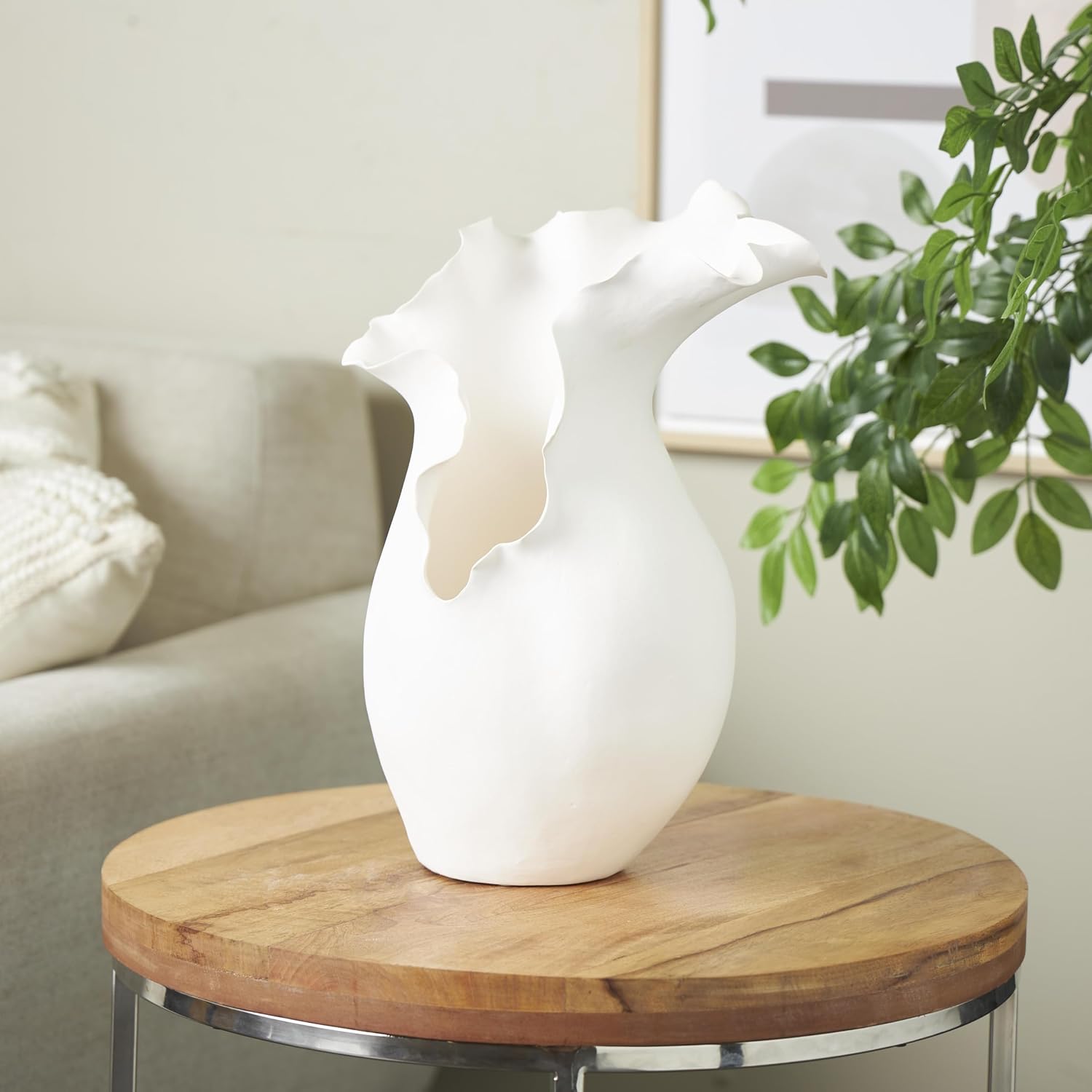 Ceramic Abstract Decorative Vase Floral Inspired Centerpiece Vase / White / 9 x 9 x 15