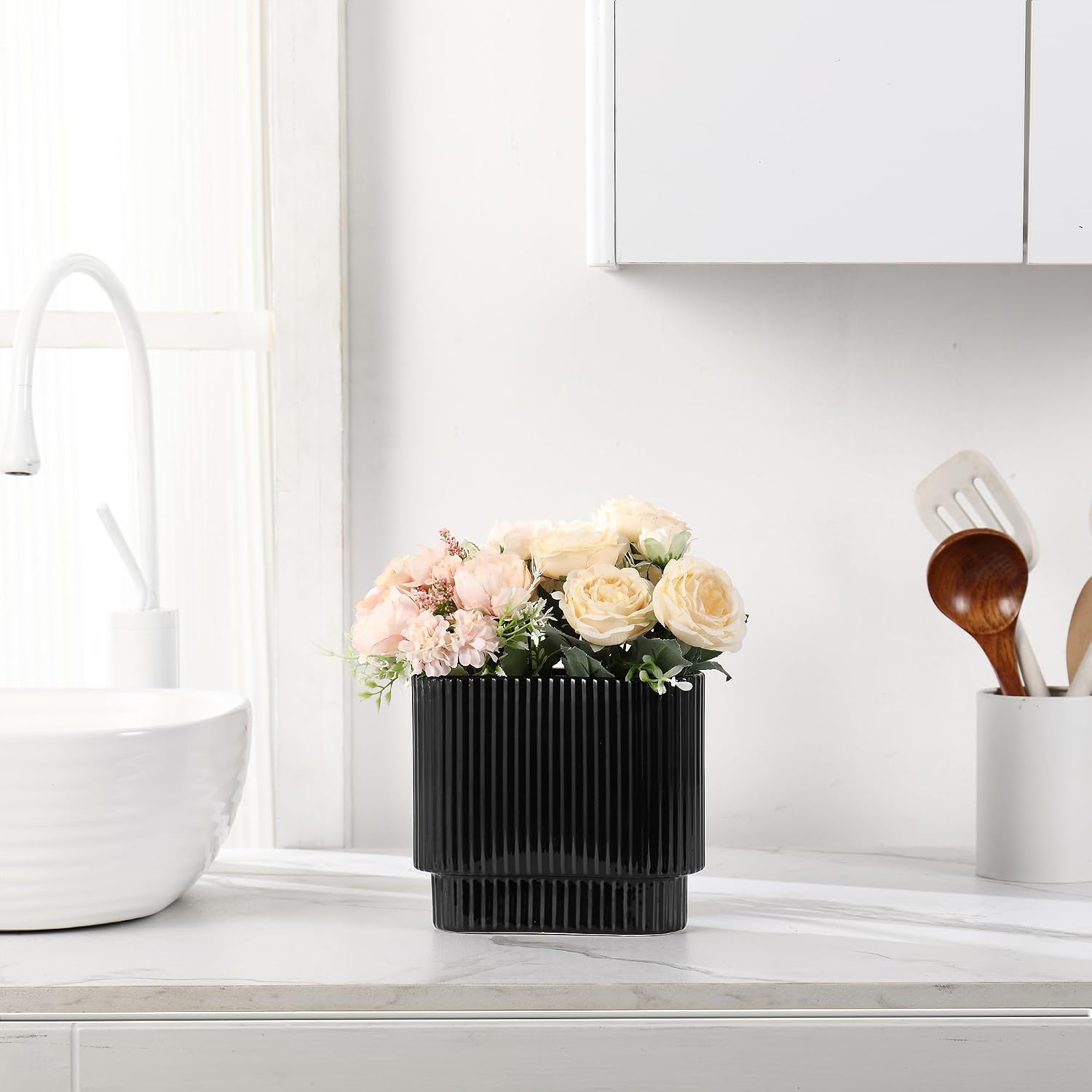 Ceramic Vase for Flowers / Black / Medium Rectangle