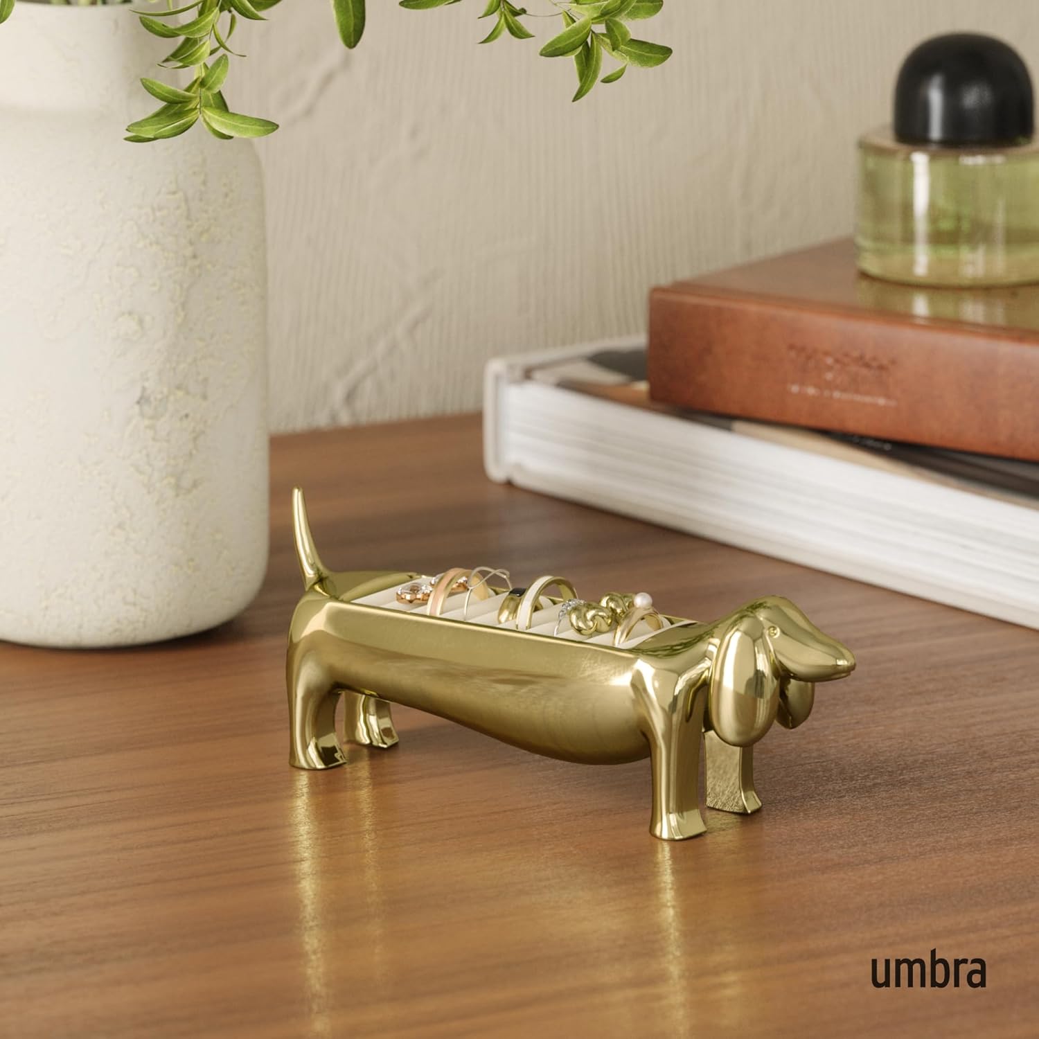 Ring Holder / Gift for Weiner Dog Dachshund Doxie Lover / Gold / Dachsie