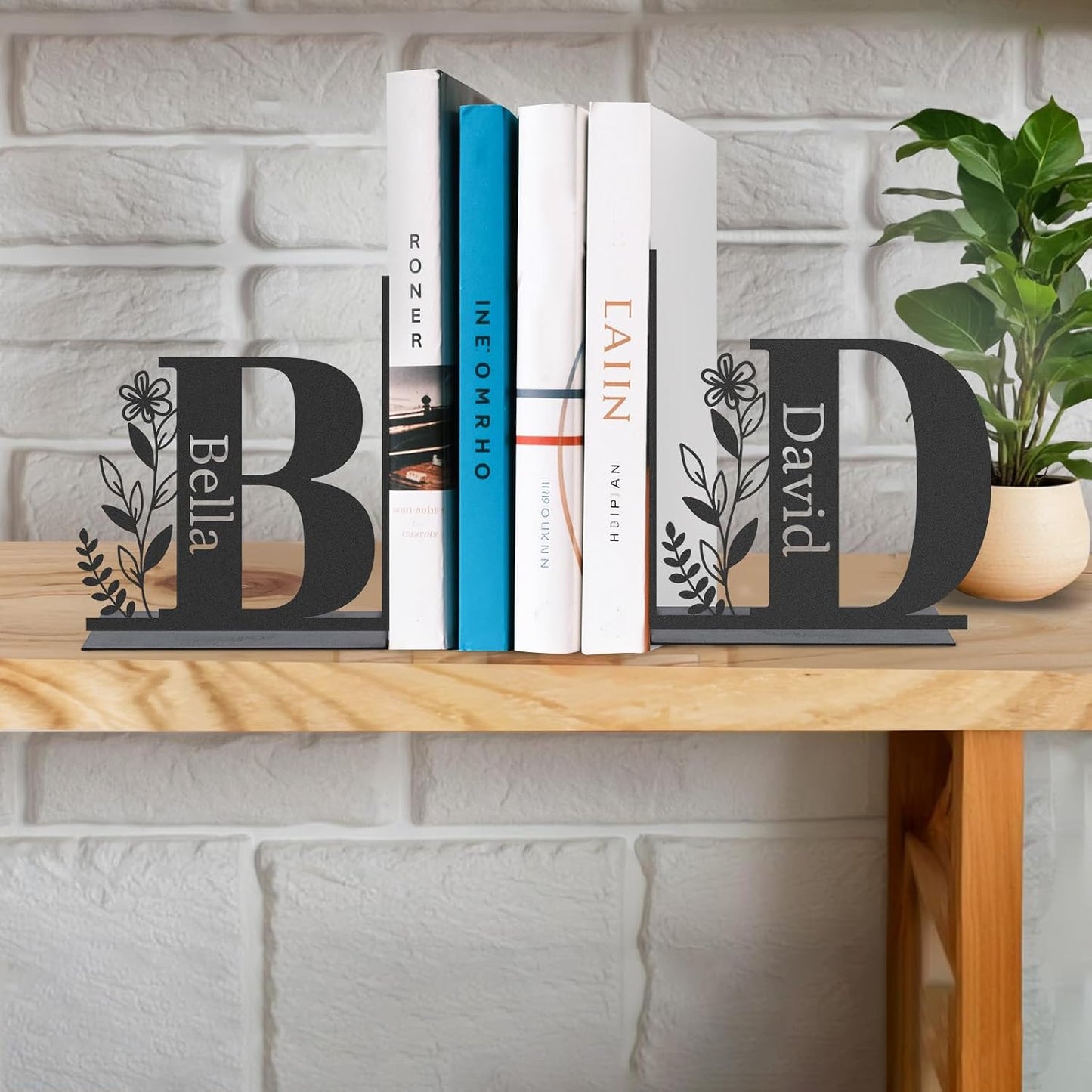 Personalized Name Metal Bookends / Color01 Monogram
