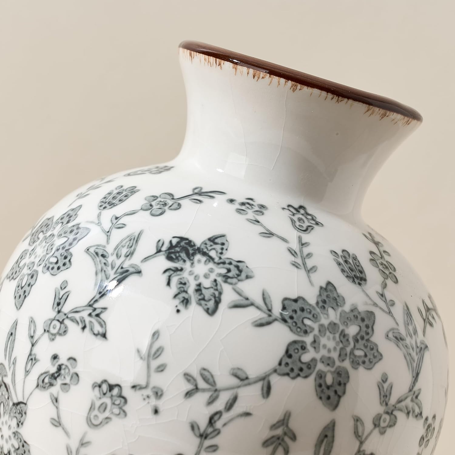 Vintage Rustic Chinoiserie Floral Vase / Gray- 6.73