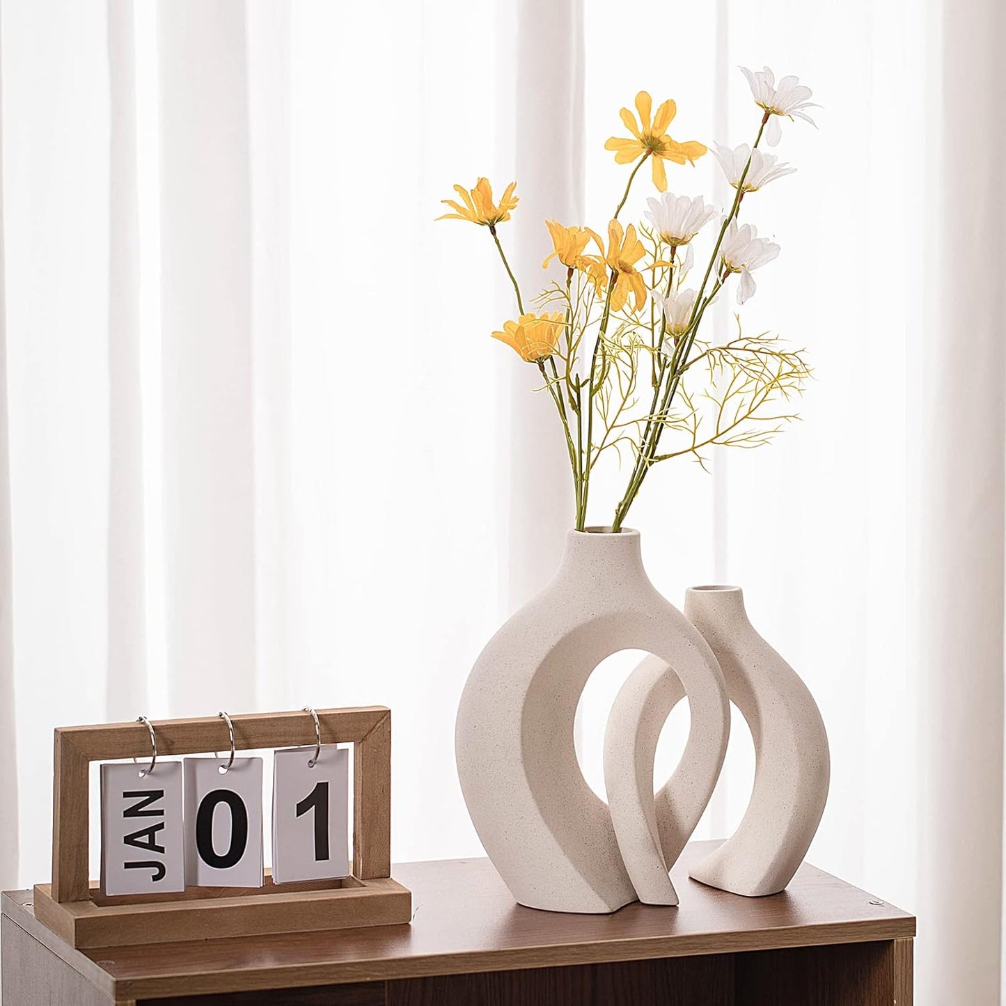 Hollow Ceramic Vase / Off White - Round Hollow / Set of 2