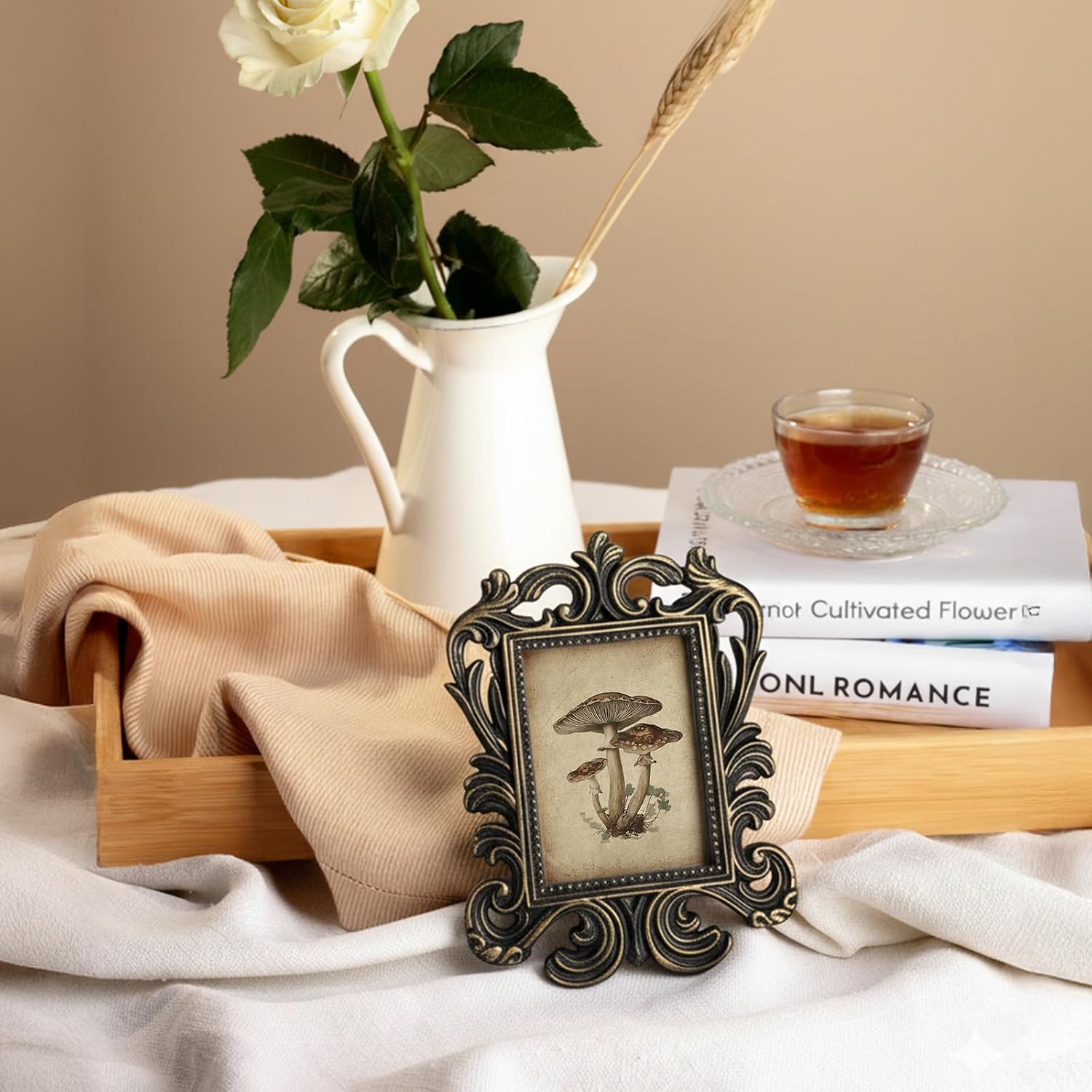 Vintage Small Picture Frame / Mushroom