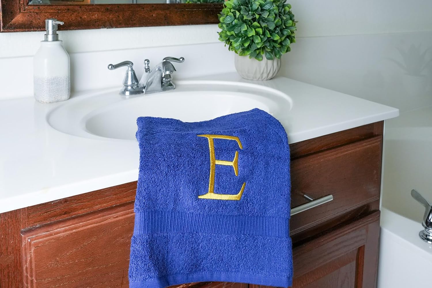 Navy with Gold Monogrammed Hand Towels for Bathroom - Set of 2 Letter E | Luxury Hotel Quality Initial Towels For