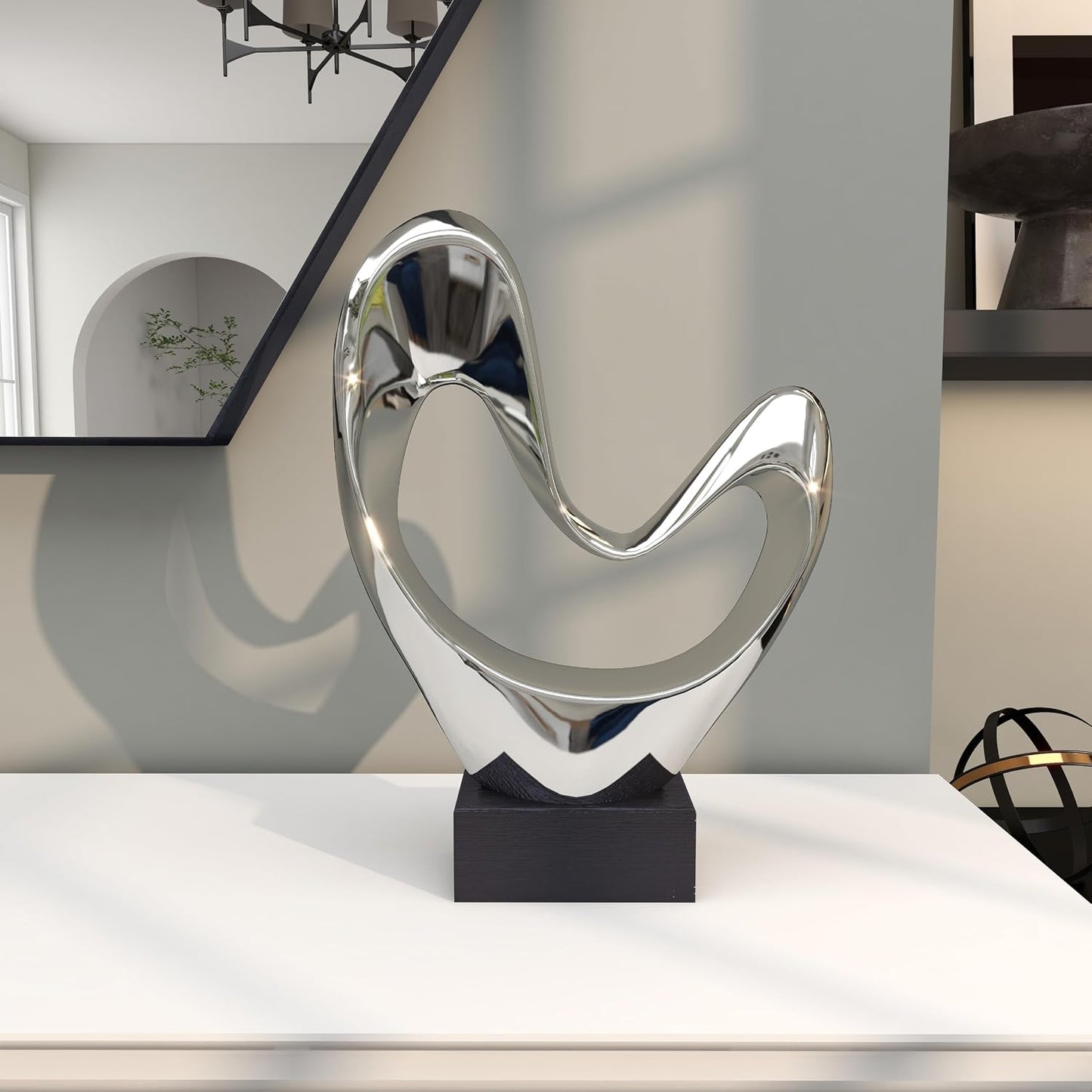 Accent Figurine " x / Silver / 10 x 5
