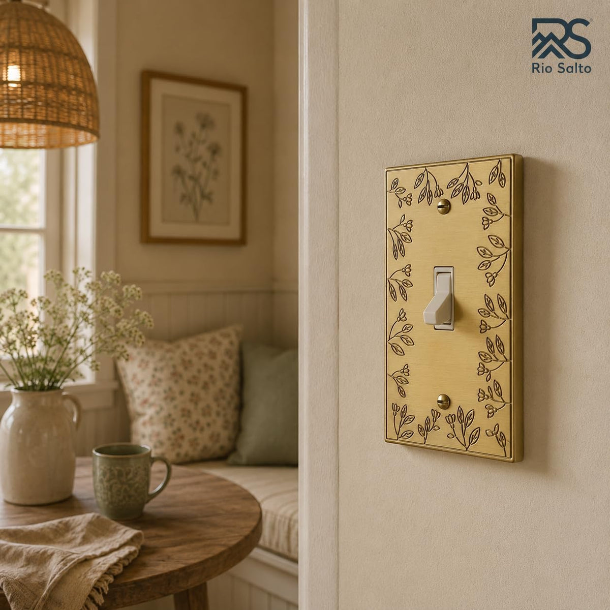 Rio Salto Gold Decorative Toggle Light Switch Cover Plate Flip Switch Wall Plates Flower Design Premium Metal — Floral