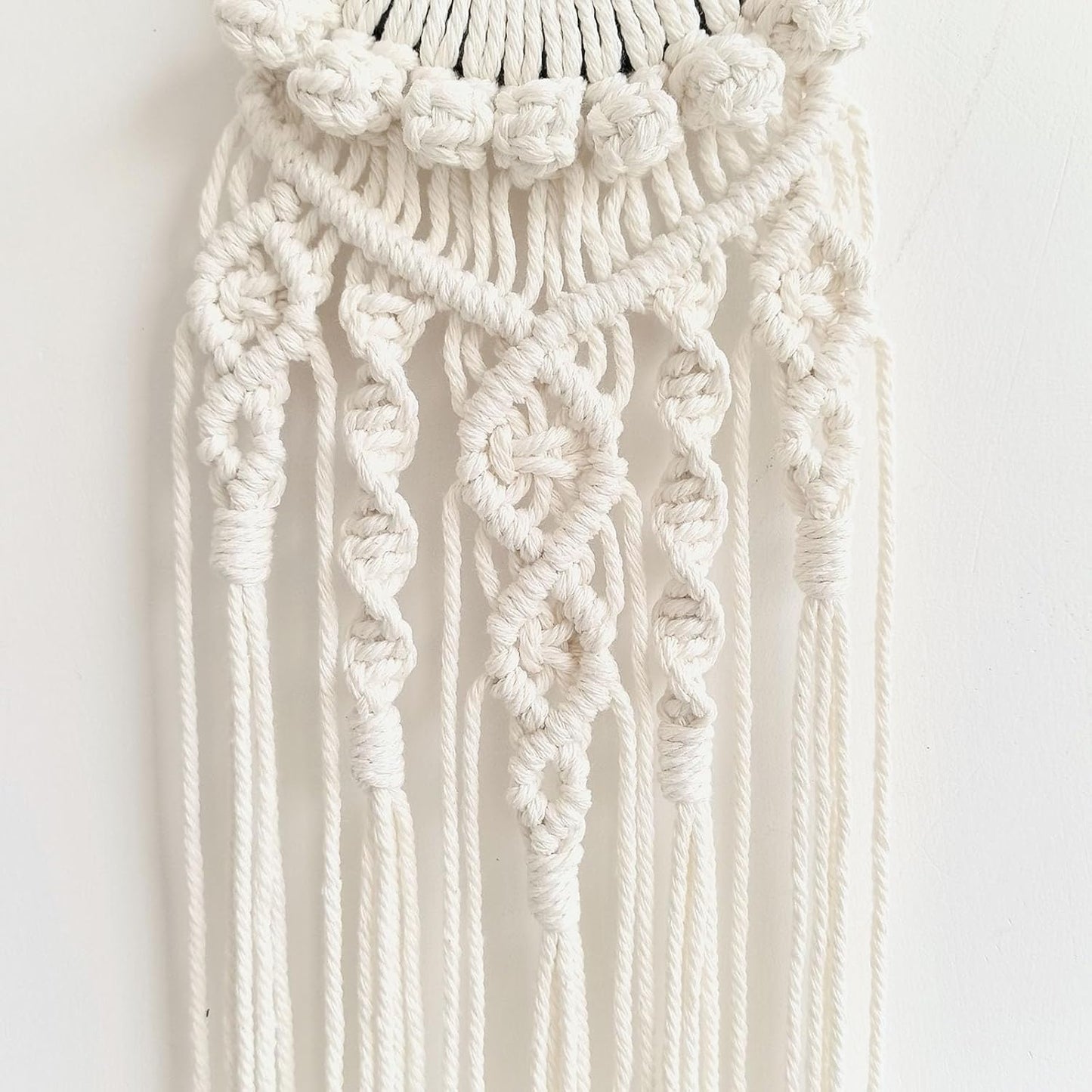 Equestrian Macrame Wall Hanging / Horseshoes-bud