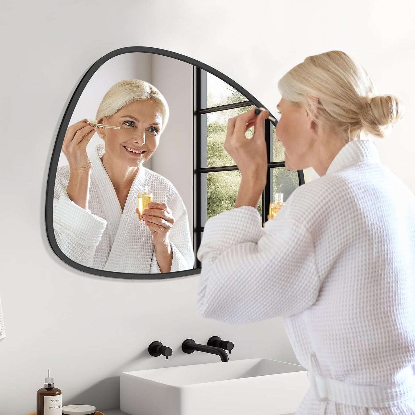 Irregular Wall Mirror / Black / 25"L x 20"W