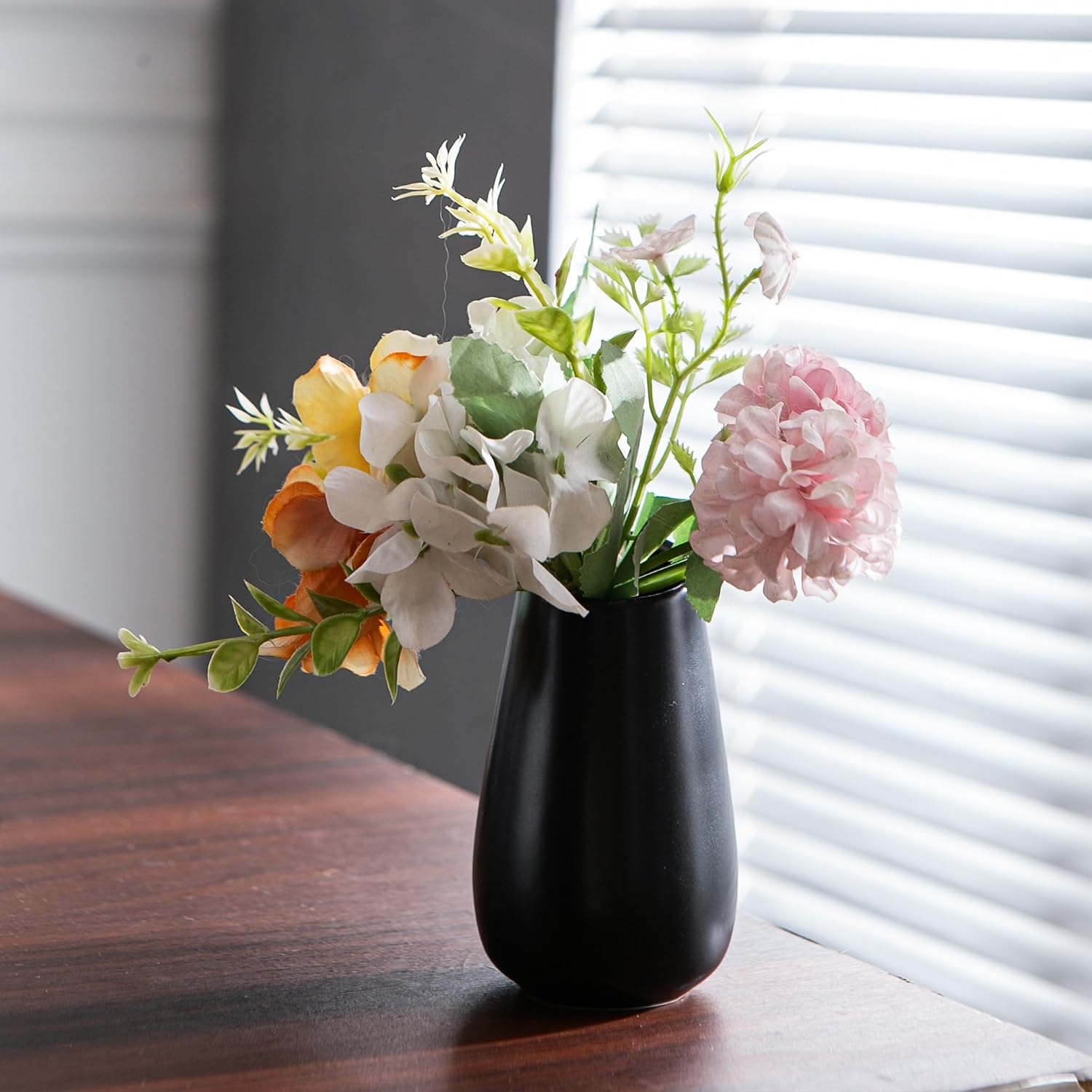 Elegant mini ceramic vases / Black / Set of 12