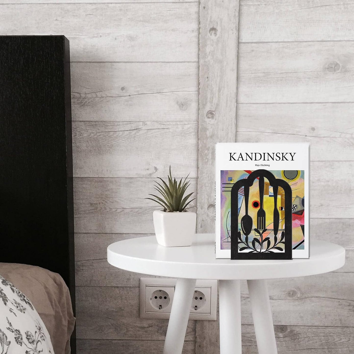 Metal Bookend / Book Ends / Kitchen2