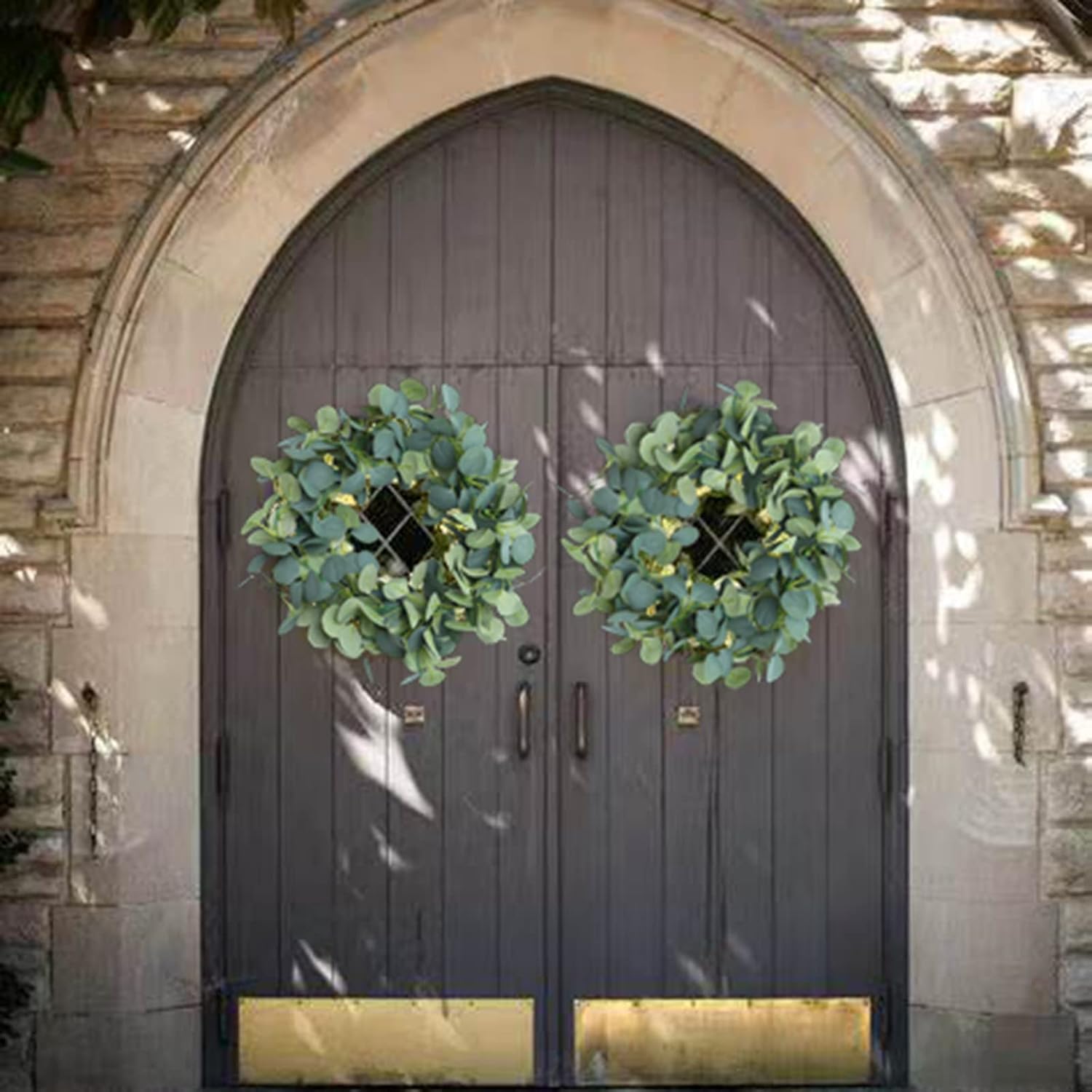Artificial Eucalyptus Garland Faux Silk Leaf Dollar Eucalyptus Leaves Vines / Silver / Set of 2