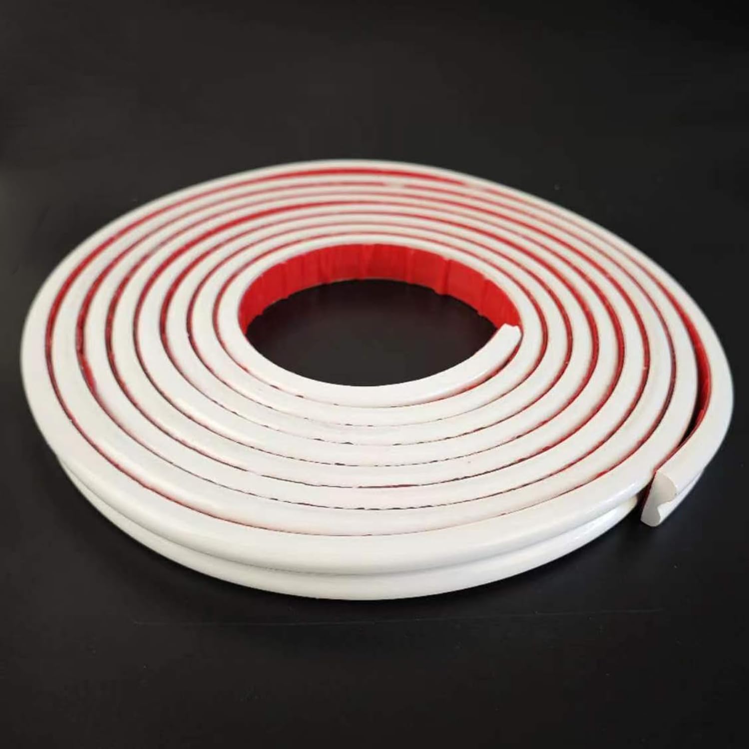 Peel and Stick Chair Rail Molding / 3m x 23mm / White