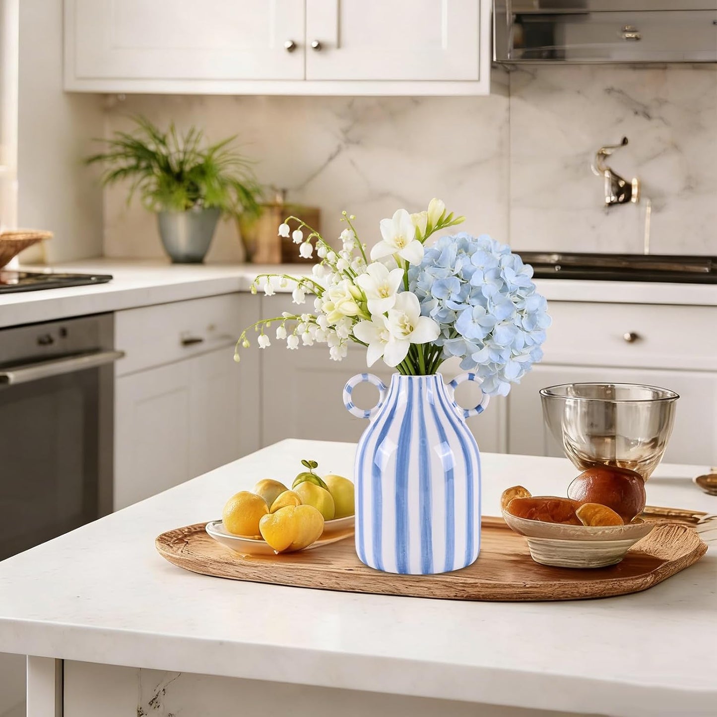Ceramic Vase / Nordic Boho Small Vases Side Table Flower Centerpiece / Blue and White