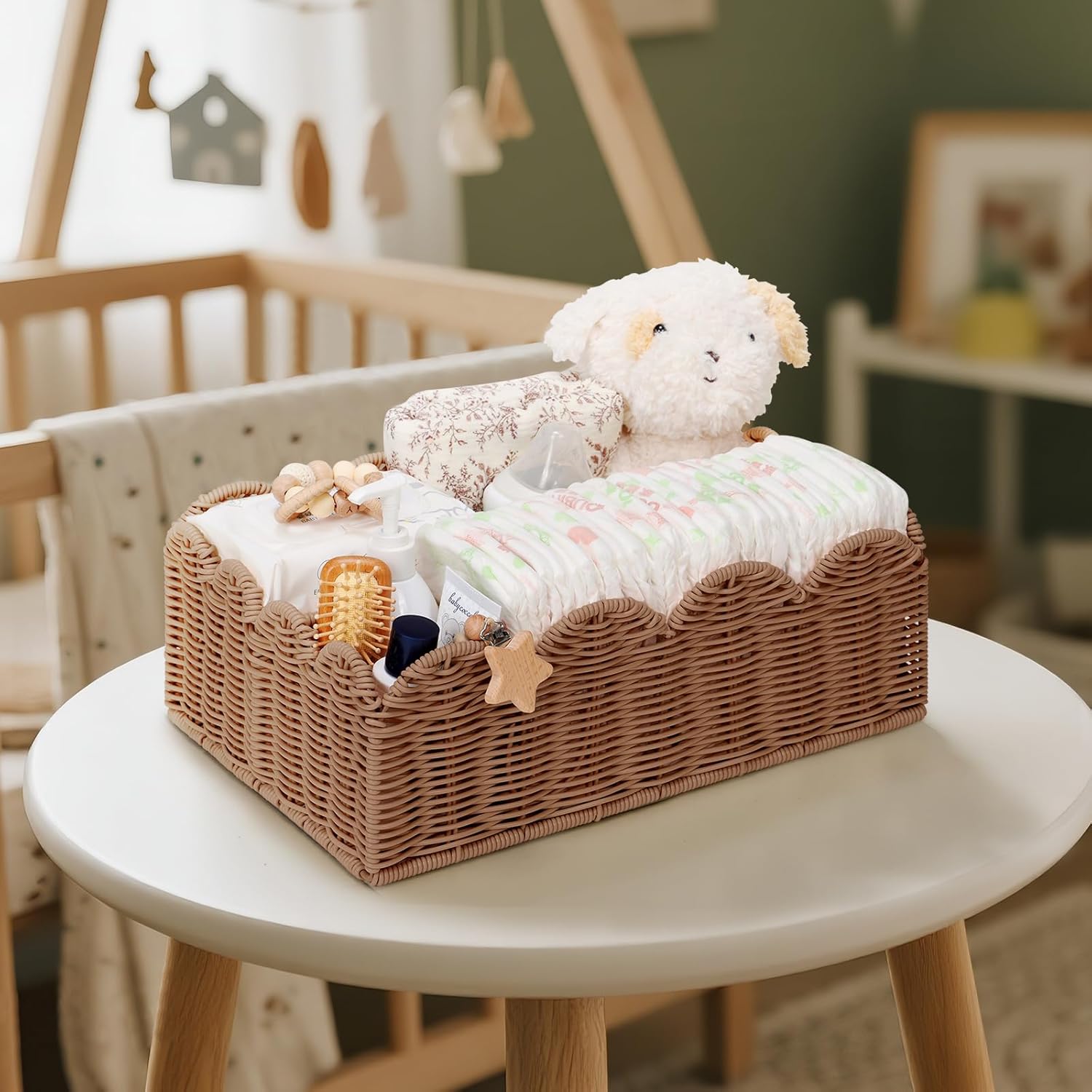 Wicker Diaper Caddy Organizer / Tea Brown / L