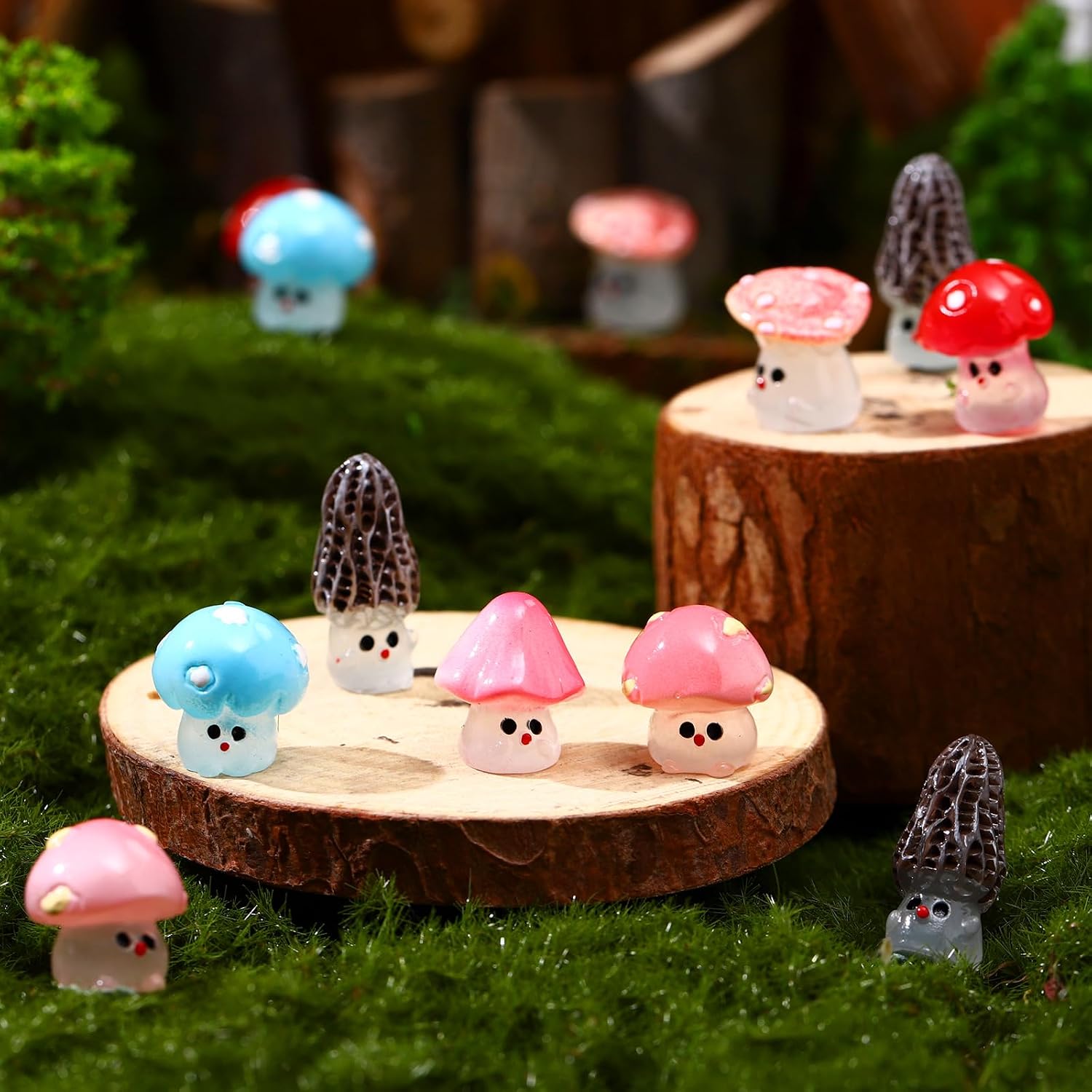 96 Luminous Glow in The Dark Mini Mushrooms Bulk Tiny Resin Mushroom Figurines Miniature / Vivd