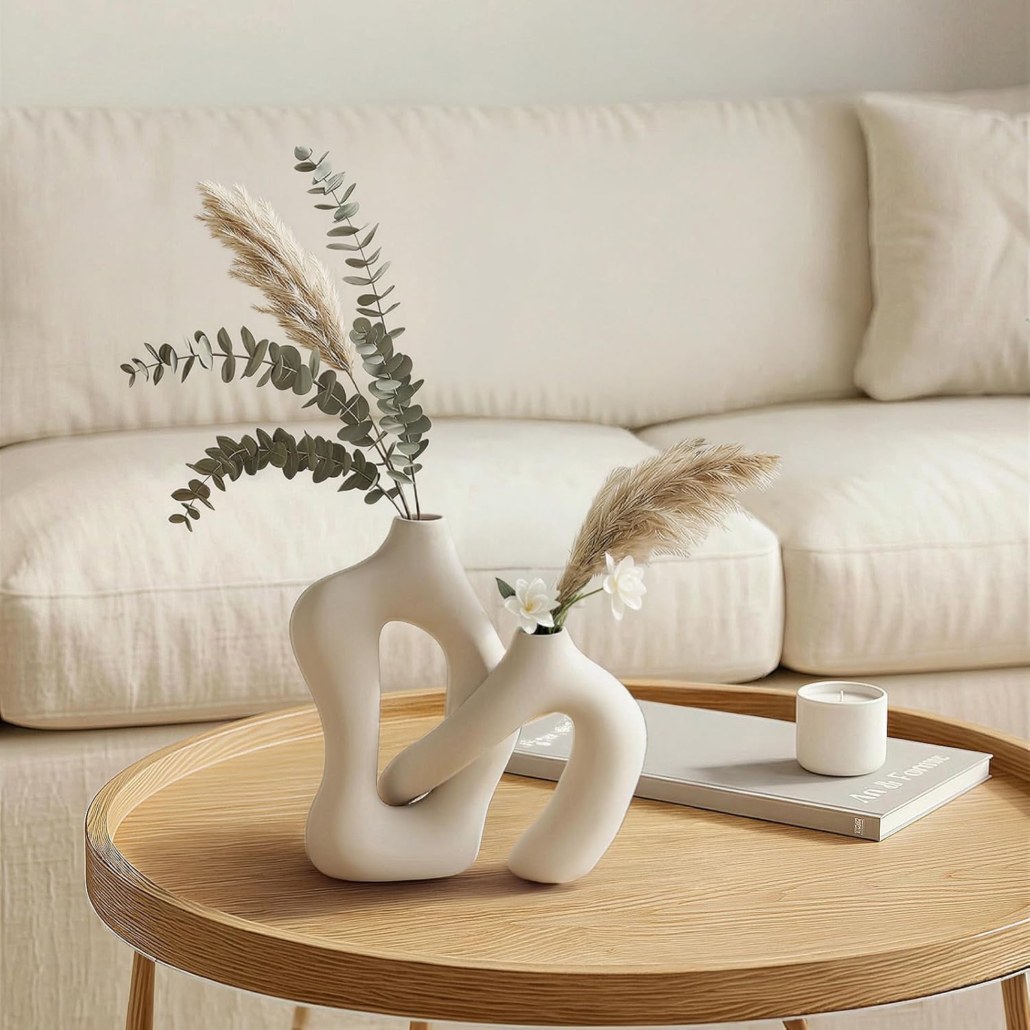 Hollow Ceramic Vase / White / Set of 2