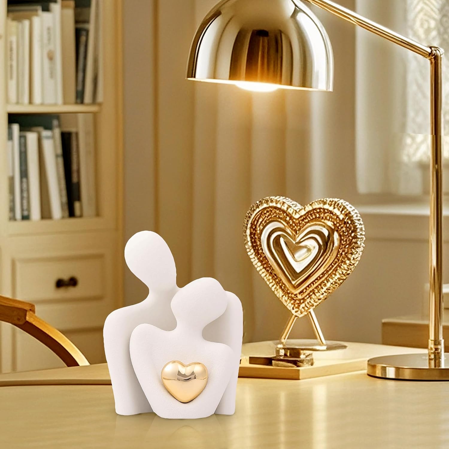 Hugging Love Sculpture Ceramic Home Decor / White / 4.72IN