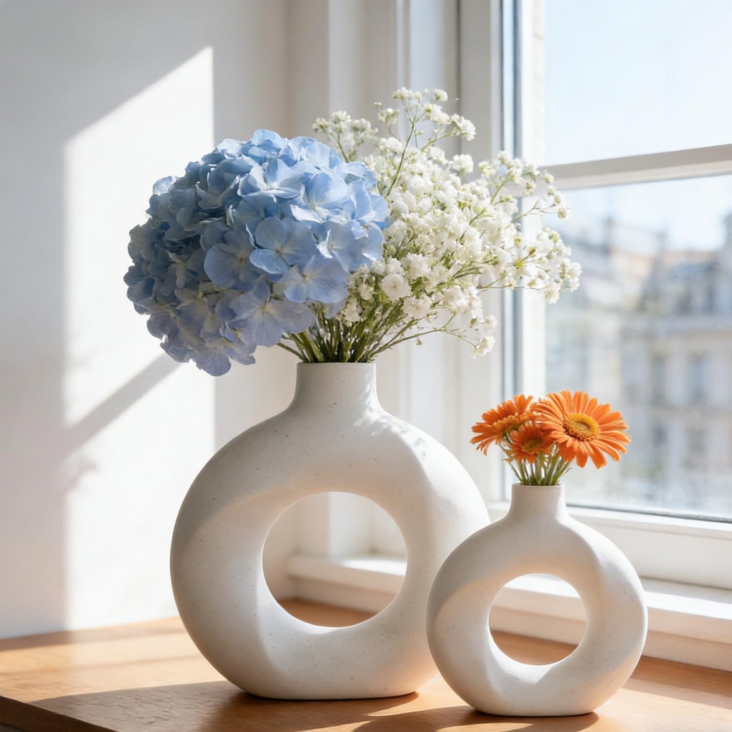 Donut Ceramic Vase / White / Set of 2