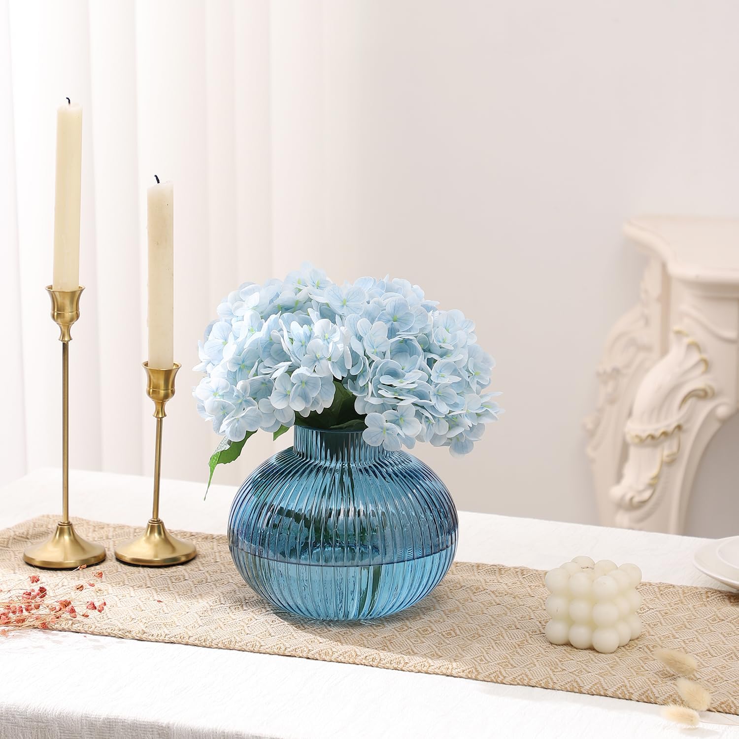Glass Vase for Tulips / Blue / Round 6 Inches