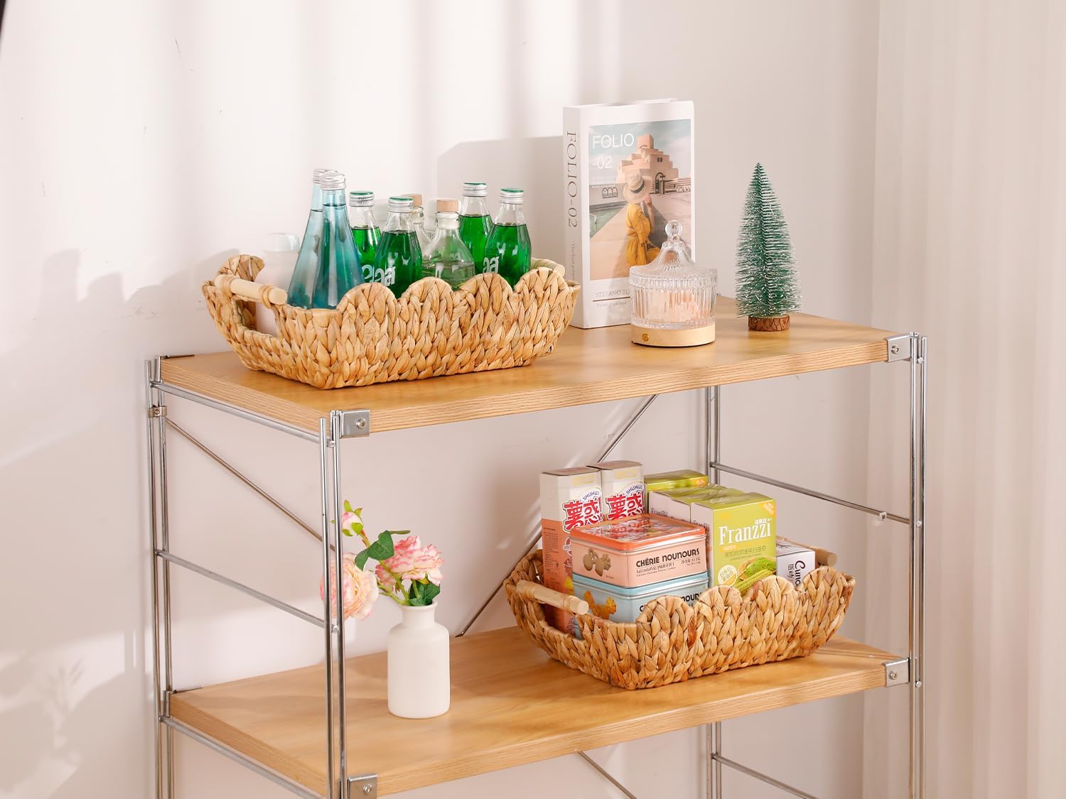 Wicker Basket for Gifts / Water Hyacinth
