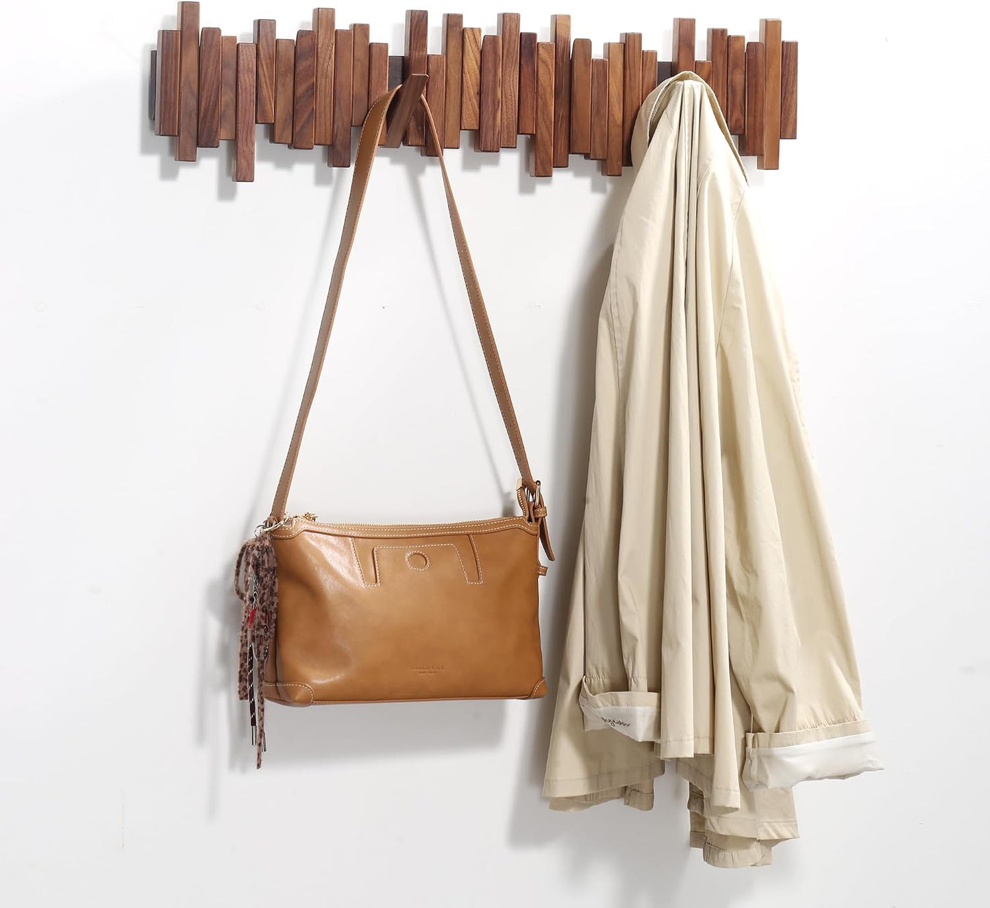 DESAINOPH® Wooden Coat Rack Wall Mounted Sticks Multi Rack Solid Handmade Natural Walnut Wood Artwork with 5 Flip-Down