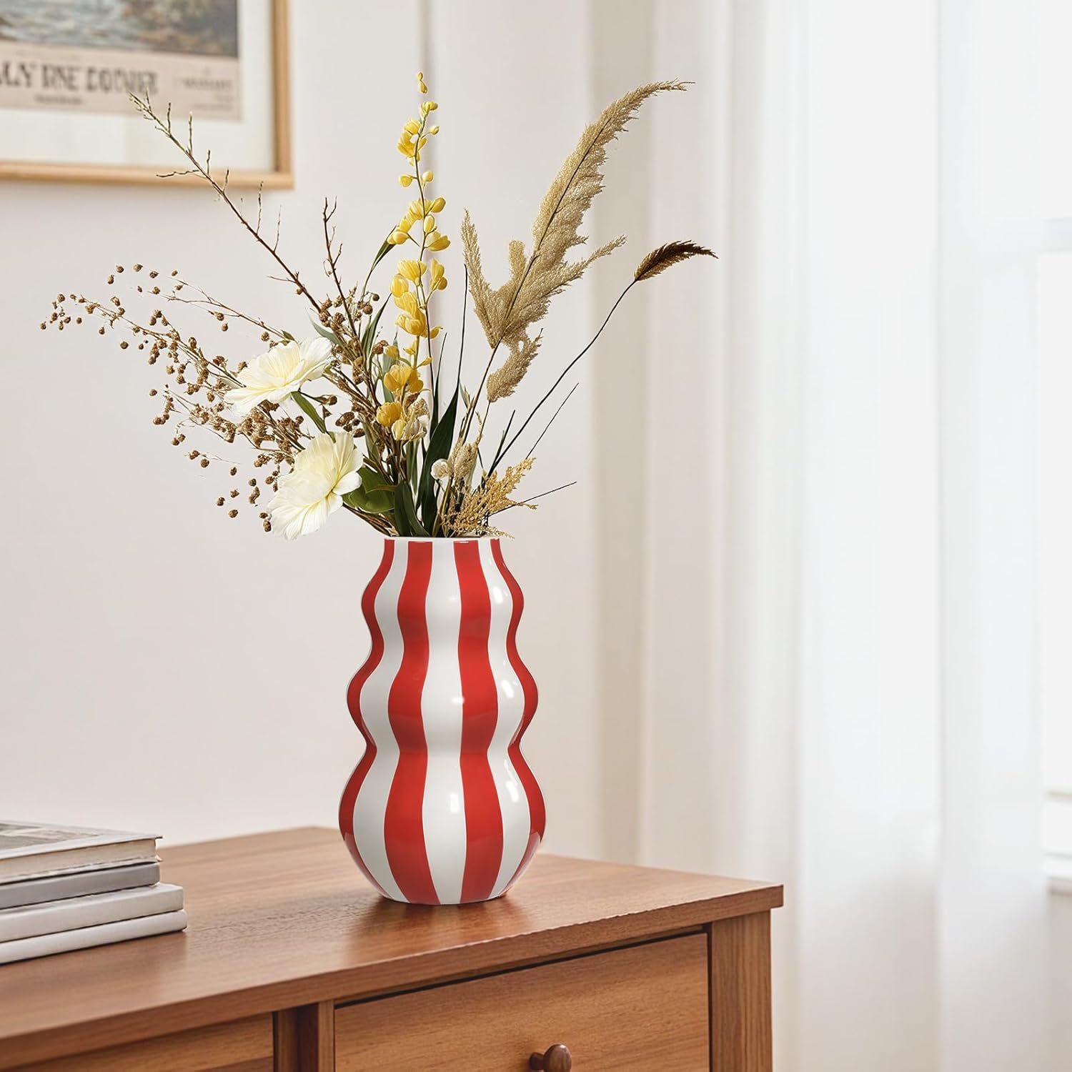 White Ceramic Vase / Red / 8.66 Inch