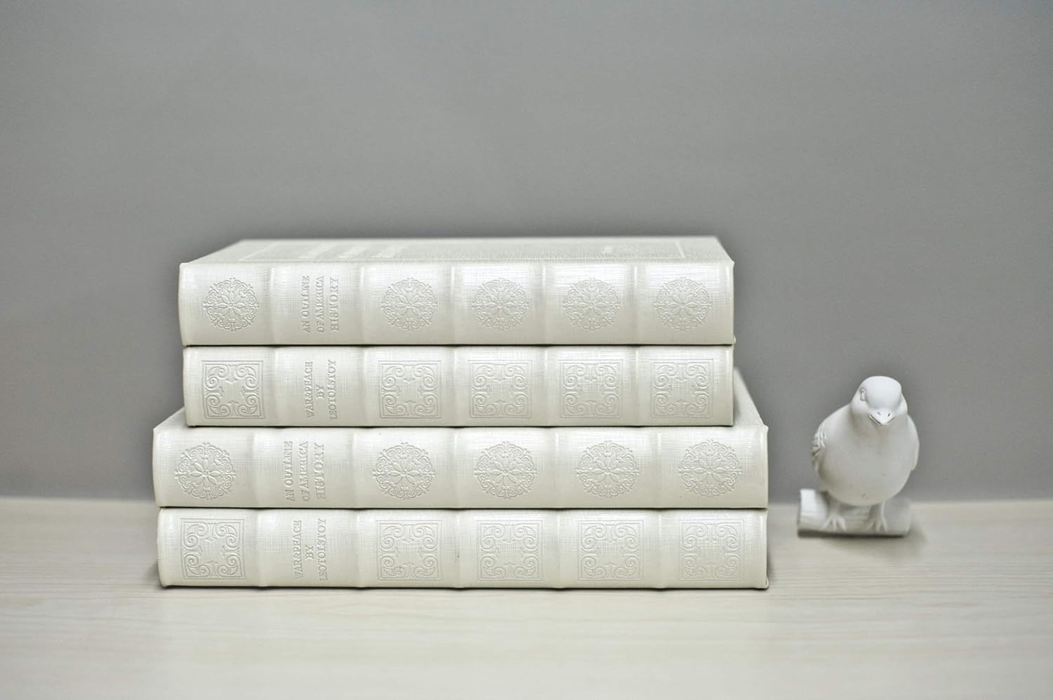 Faux Leather Book Boxes for Decoration Display Coffee Table and Shelf Décor / C105 L+S / White