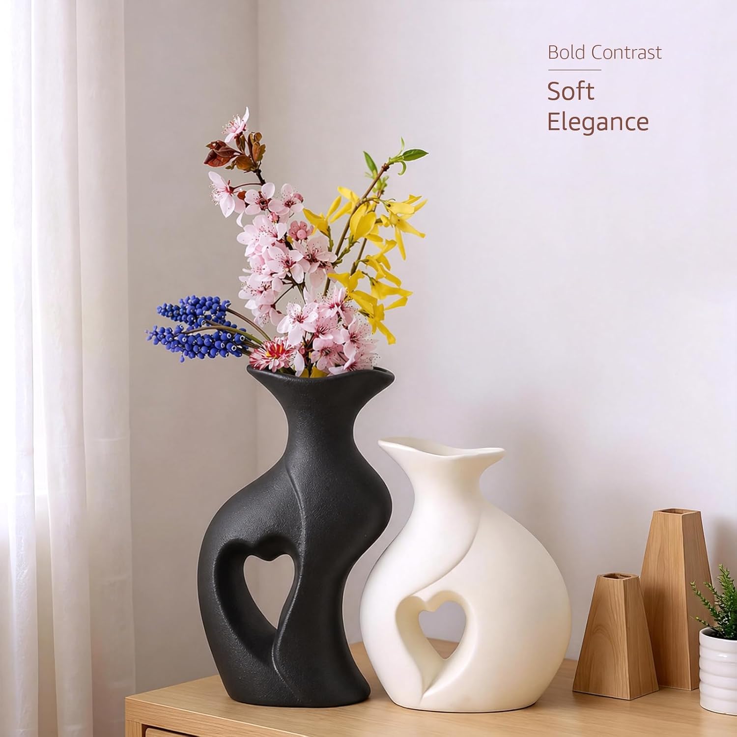 Ceramic Vase Hollowed Heart Flower Vase Set for Modern Nordic Boho Home Decor / Black&white