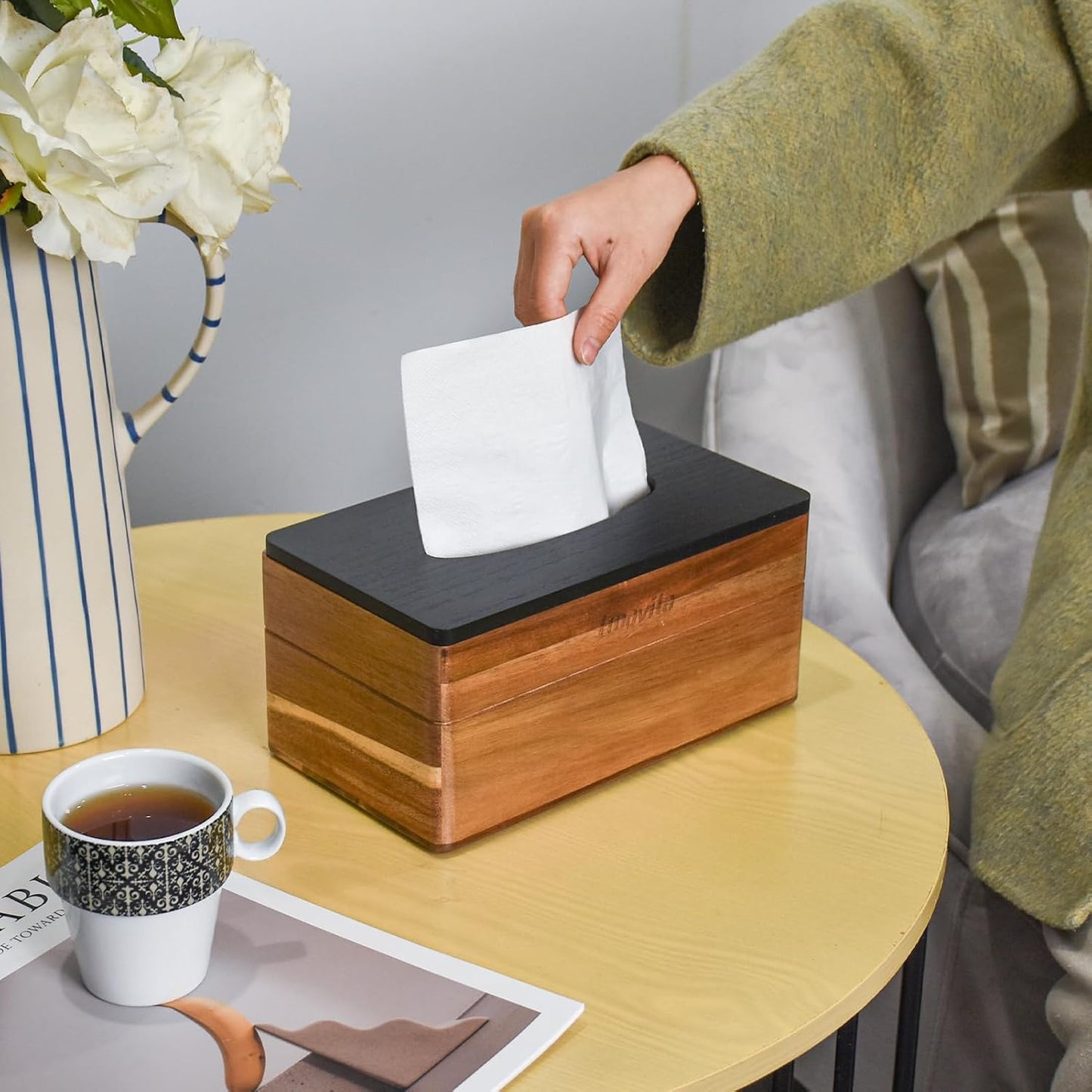 Wood Tissue Box Holder / Acacia / Rectangle