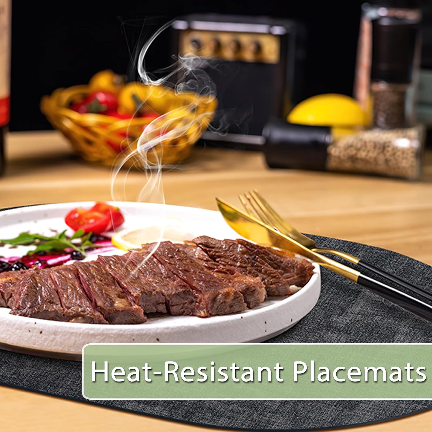 Placemats Set of 8 Non-Slip, Heat Resistant Oval Leather Place mats Double Layer, Waterproof Table Mats Easy to Clean