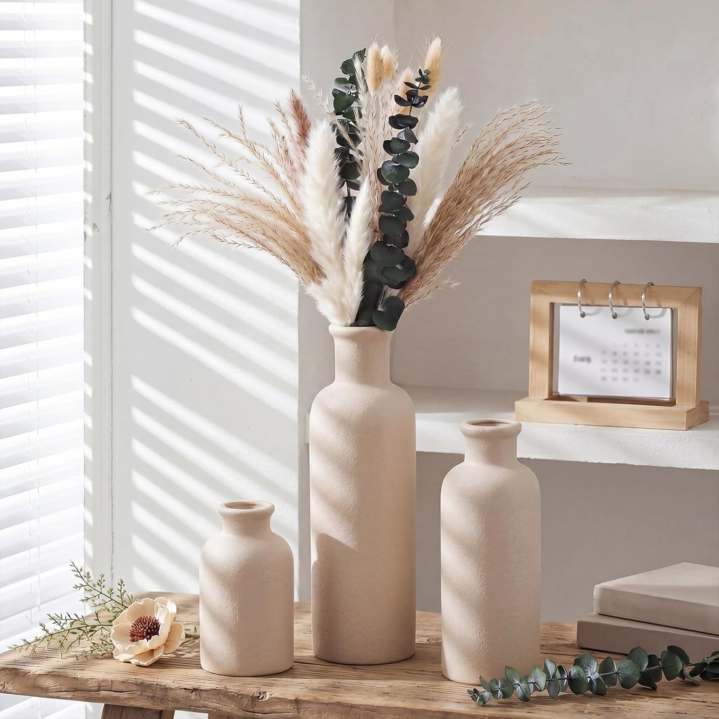 Wooden Serving Tray Wood Bead Garland / Cement Style White / Set of 5