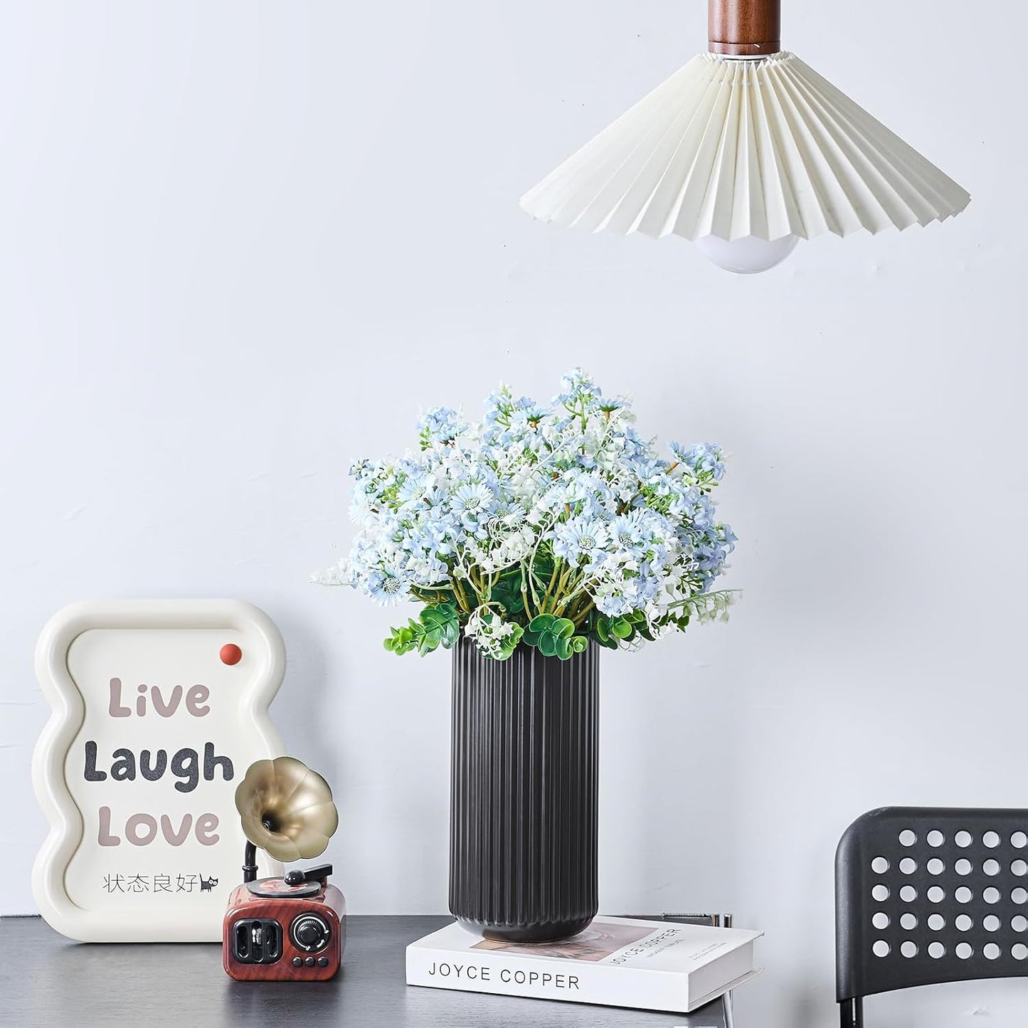 Black Ceramic Flower Vase for Pampas Grass / Ceramic Black / 8 Inch